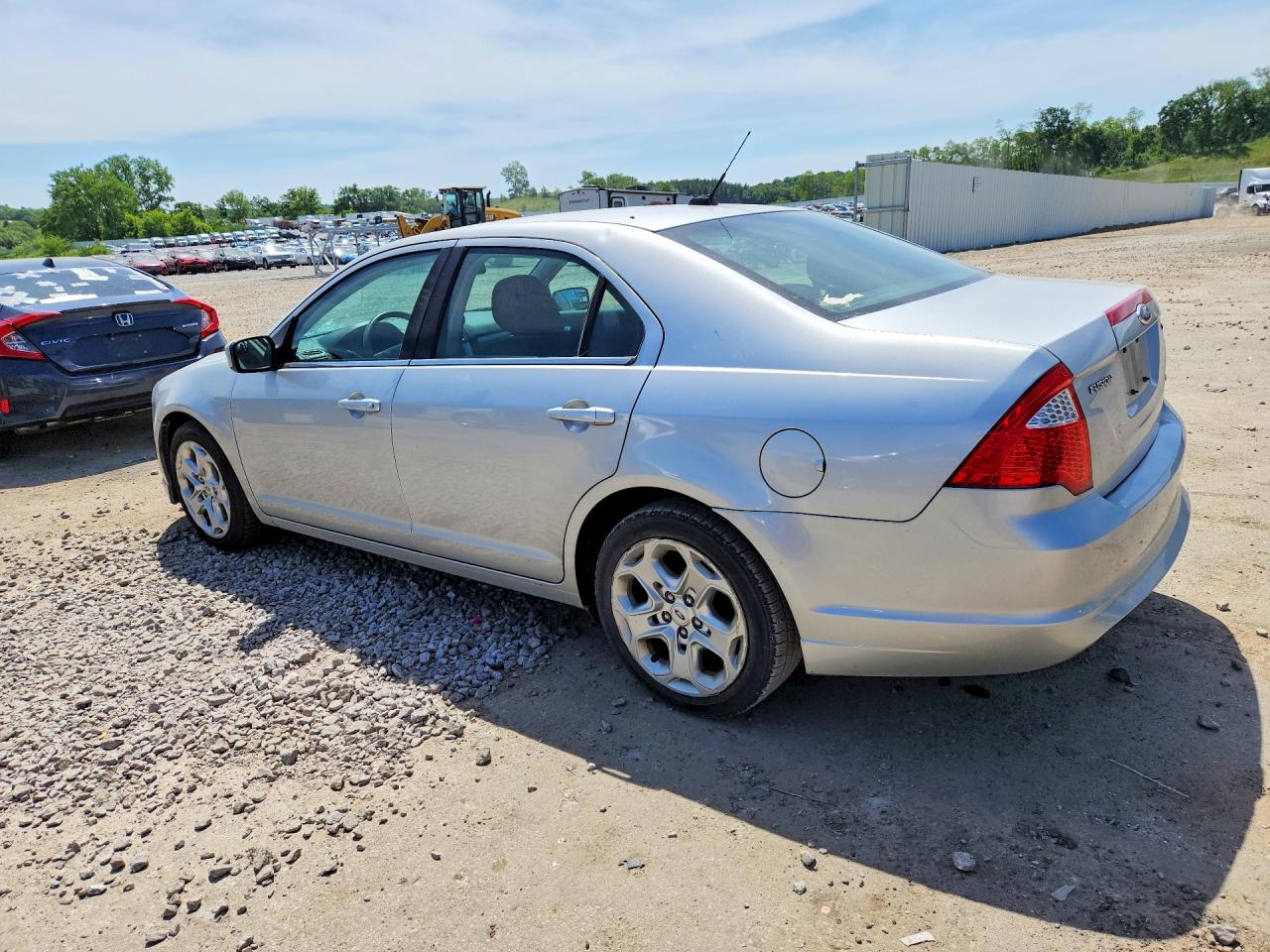 2011 Ford Fusion Se Серебряный vin: 3FAHP0HA2BR134433