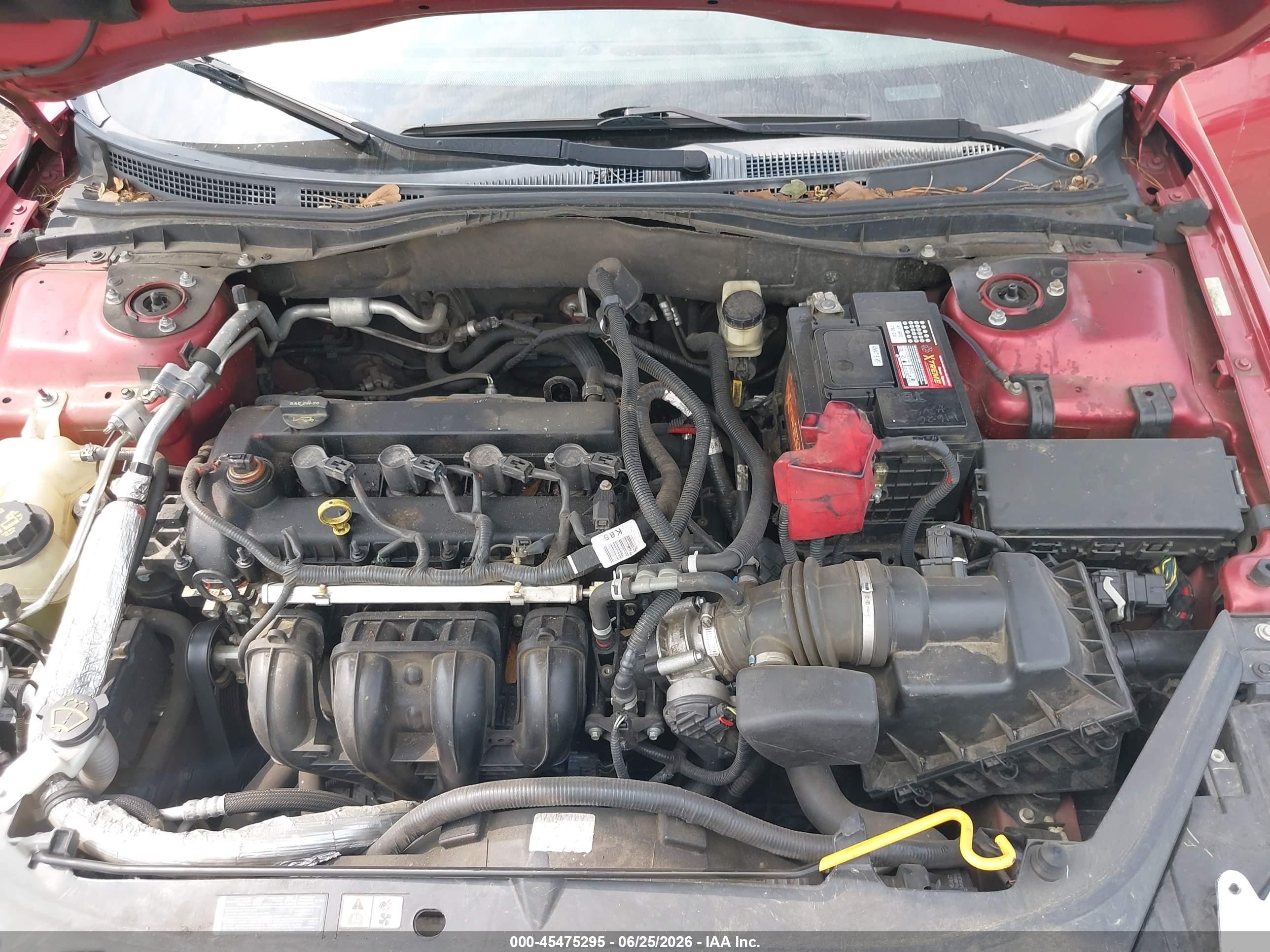 2011 Ford Fusion Se Red vin: 3FAHP0HA2BR170784