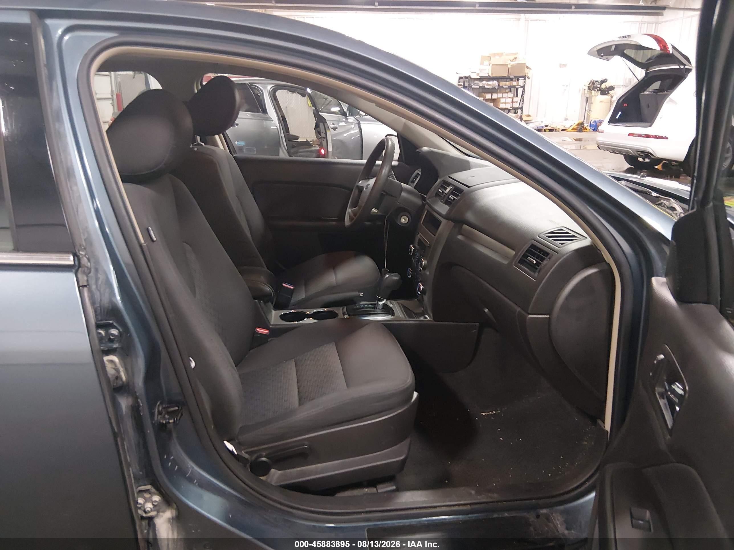 2011 Ford Fusion Se Light Blue vin: 3FAHP0HA2BR201192