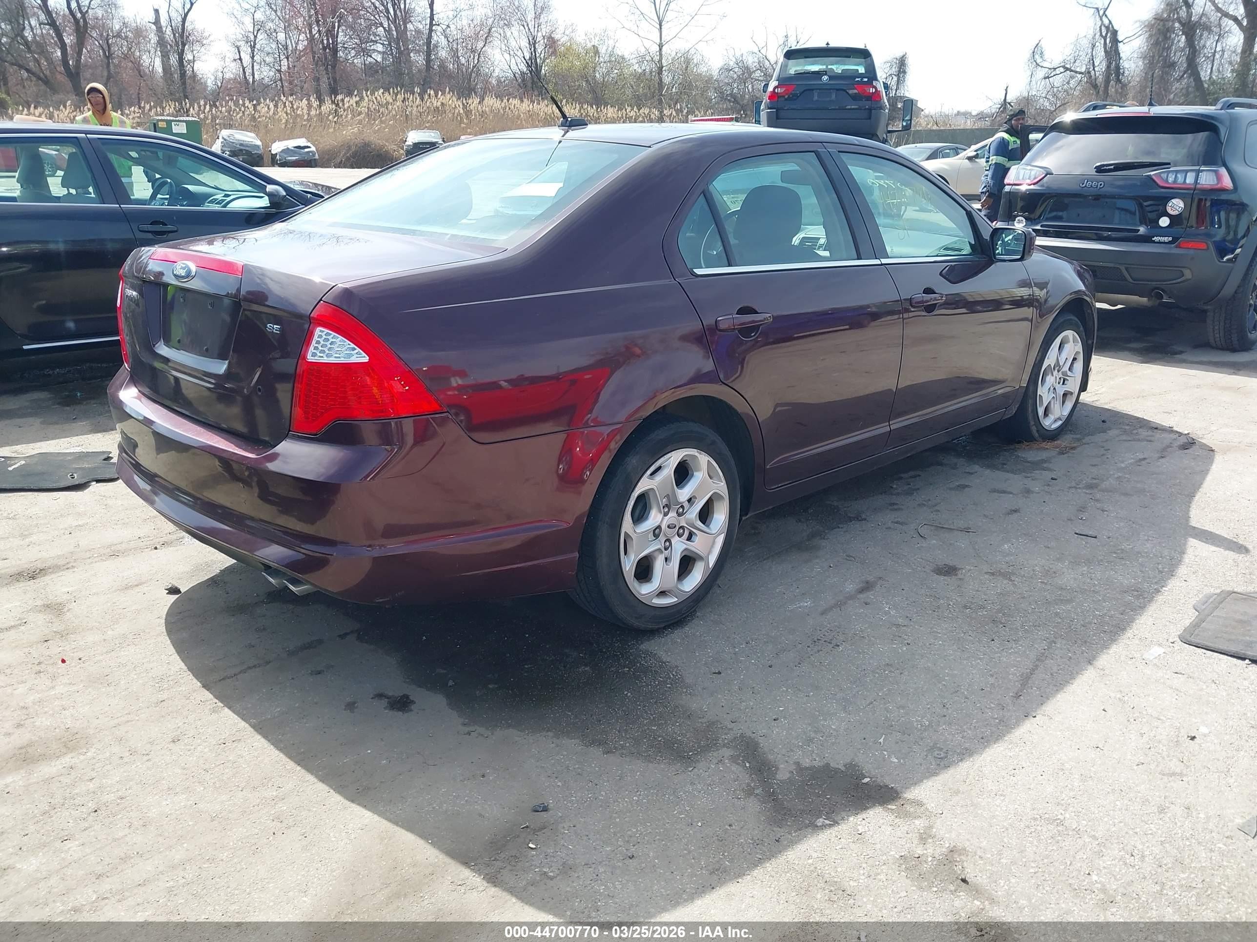 2011 Ford Fusion Se Maroon vin: 3FAHP0HA2BR219188
