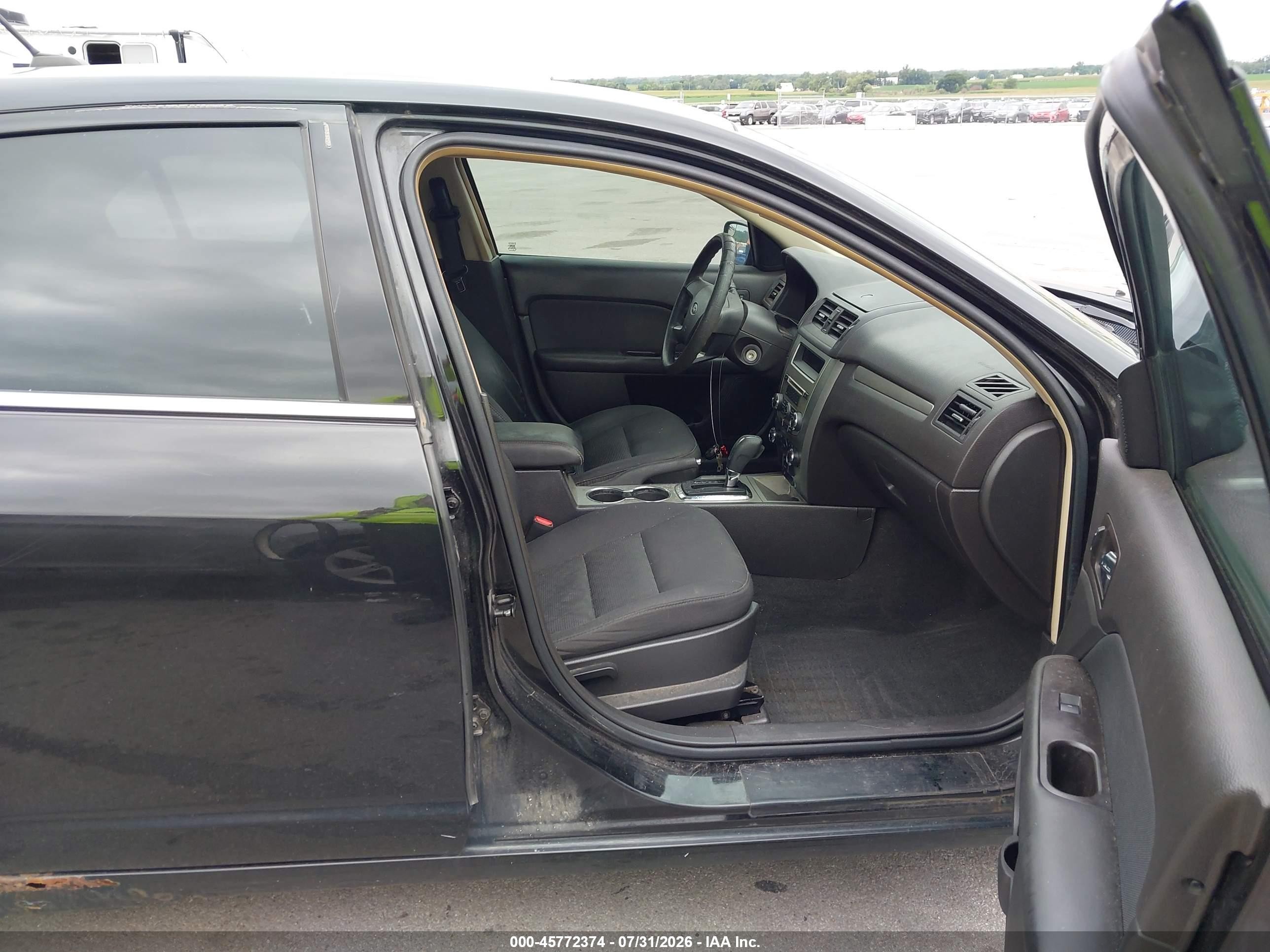2011 Ford Fusion Se Black vin: 3FAHP0HA2BR234550