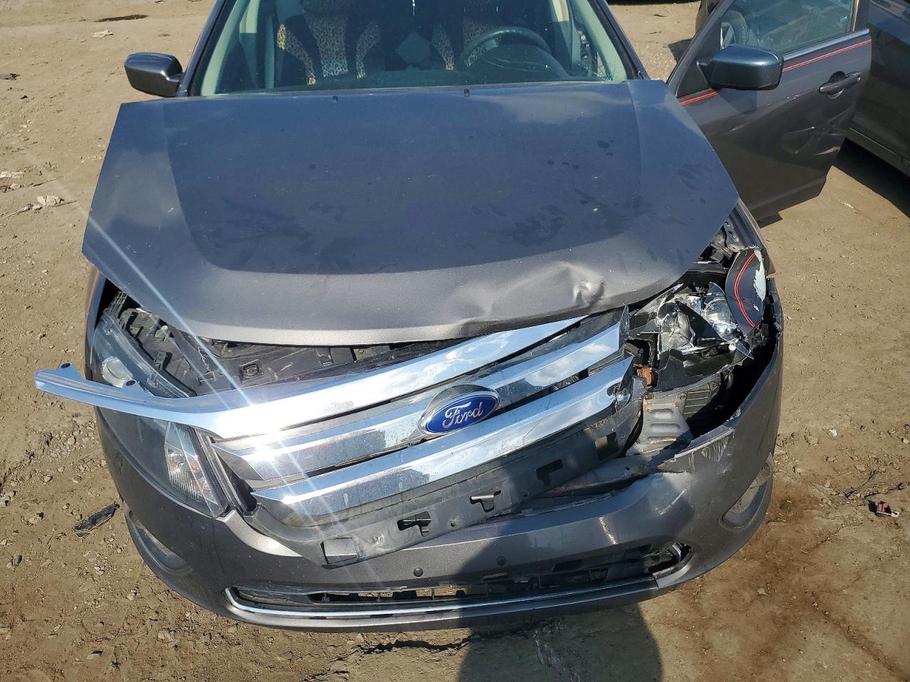2011 Ford Fusion Se Gray vin: 3FAHP0HA2BR260405