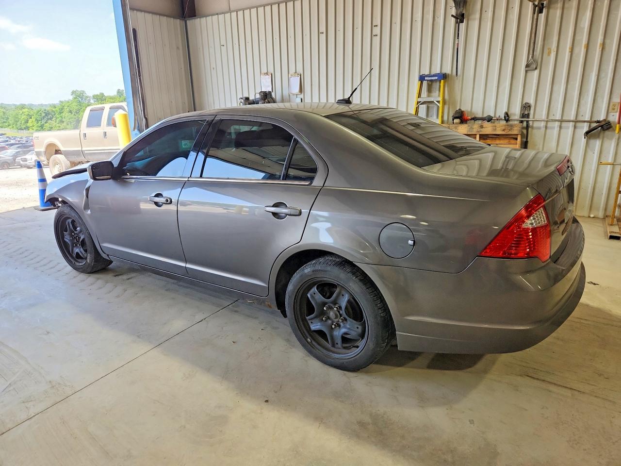 2011 Ford Fusion Se Gray vin: 3FAHP0HA2BR320568