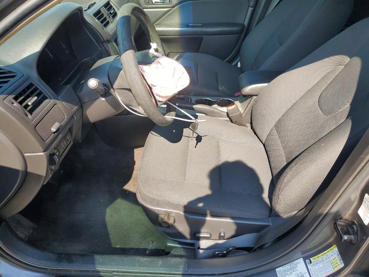 2011 Ford Fusion Se Gray vin: 3FAHP0HA2BR320568