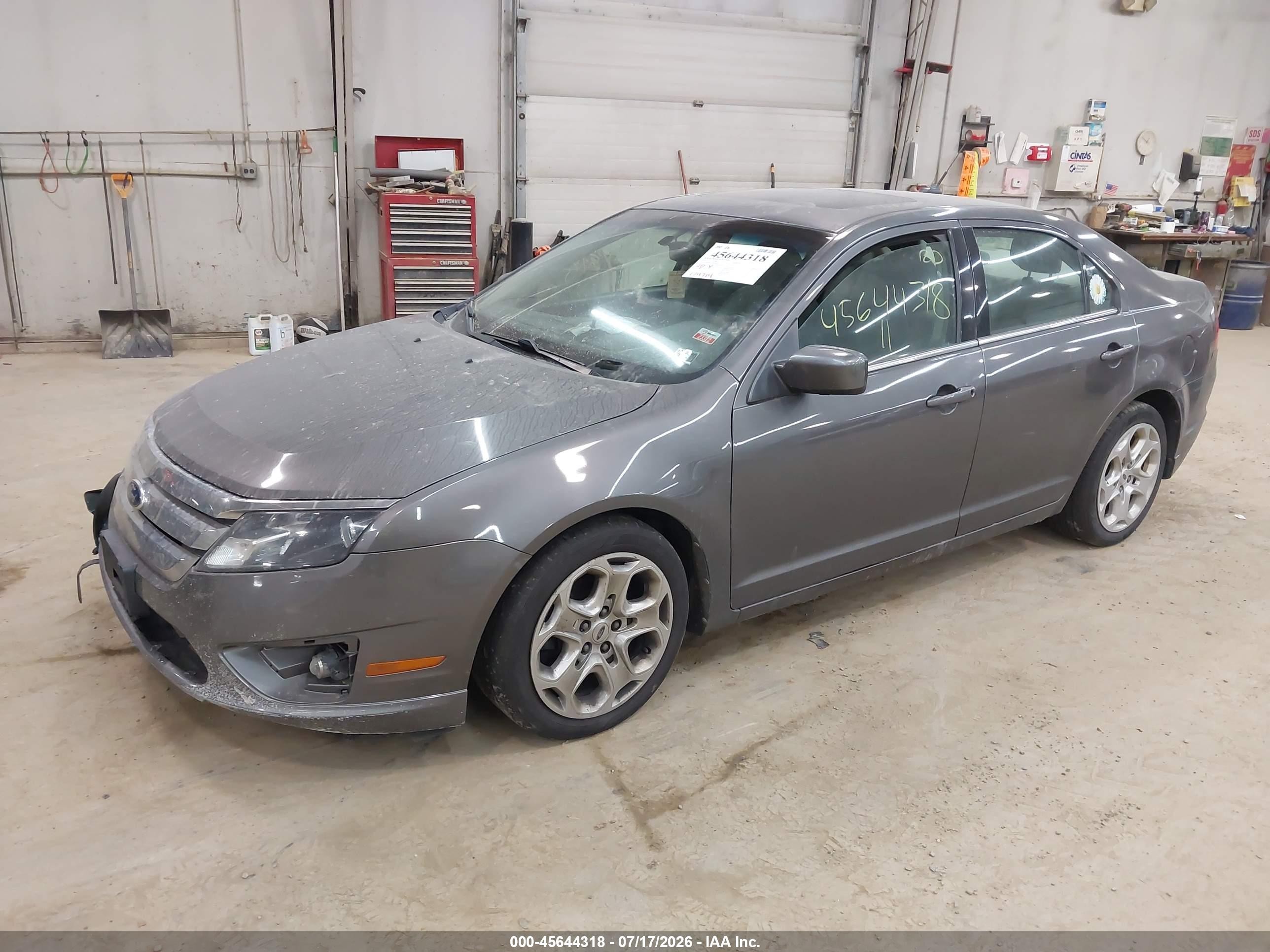 2011 Ford Fusion Se Gray vin: 3FAHP0HA2BR328041