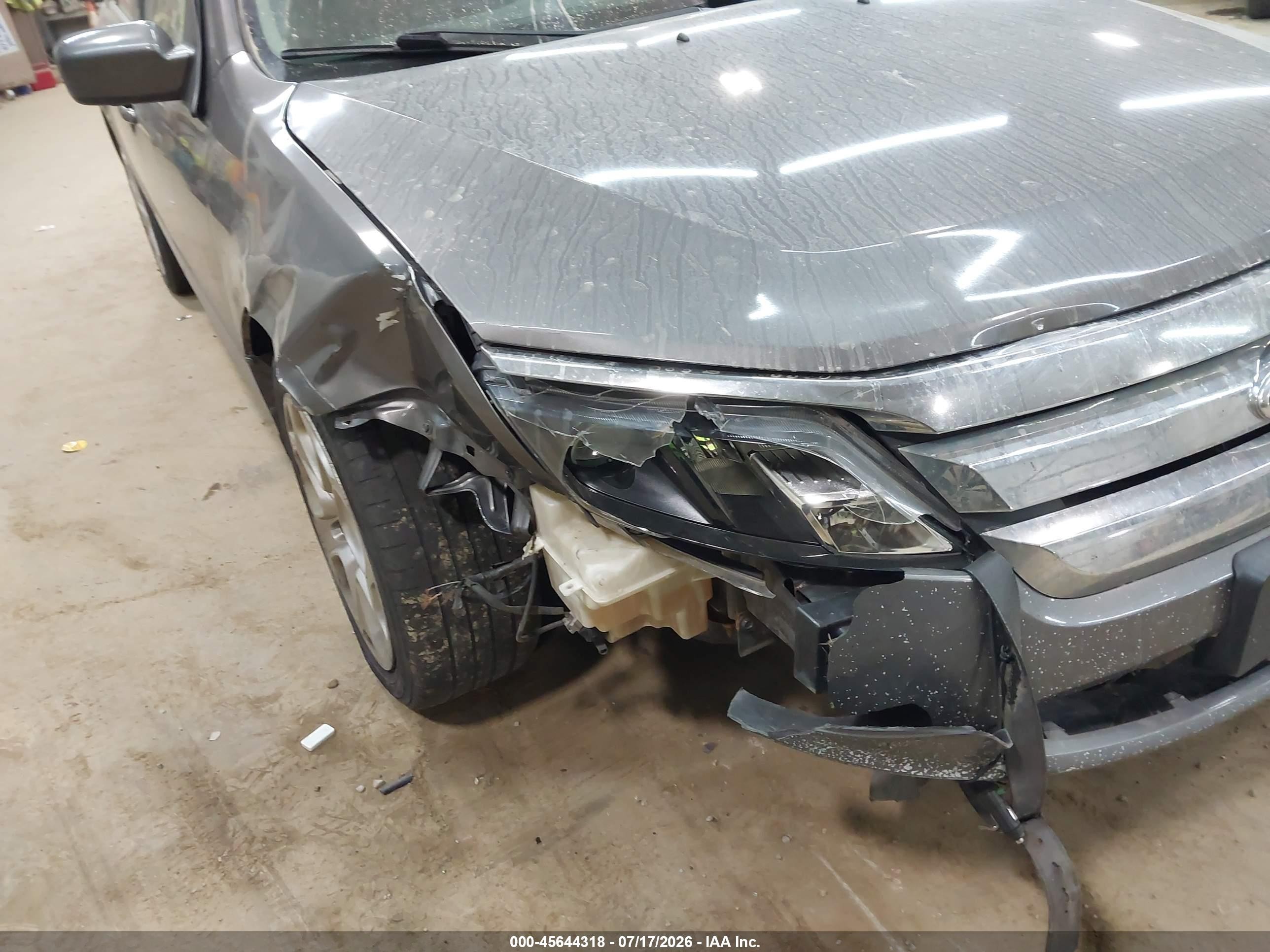 2011 Ford Fusion Se Gray vin: 3FAHP0HA2BR328041