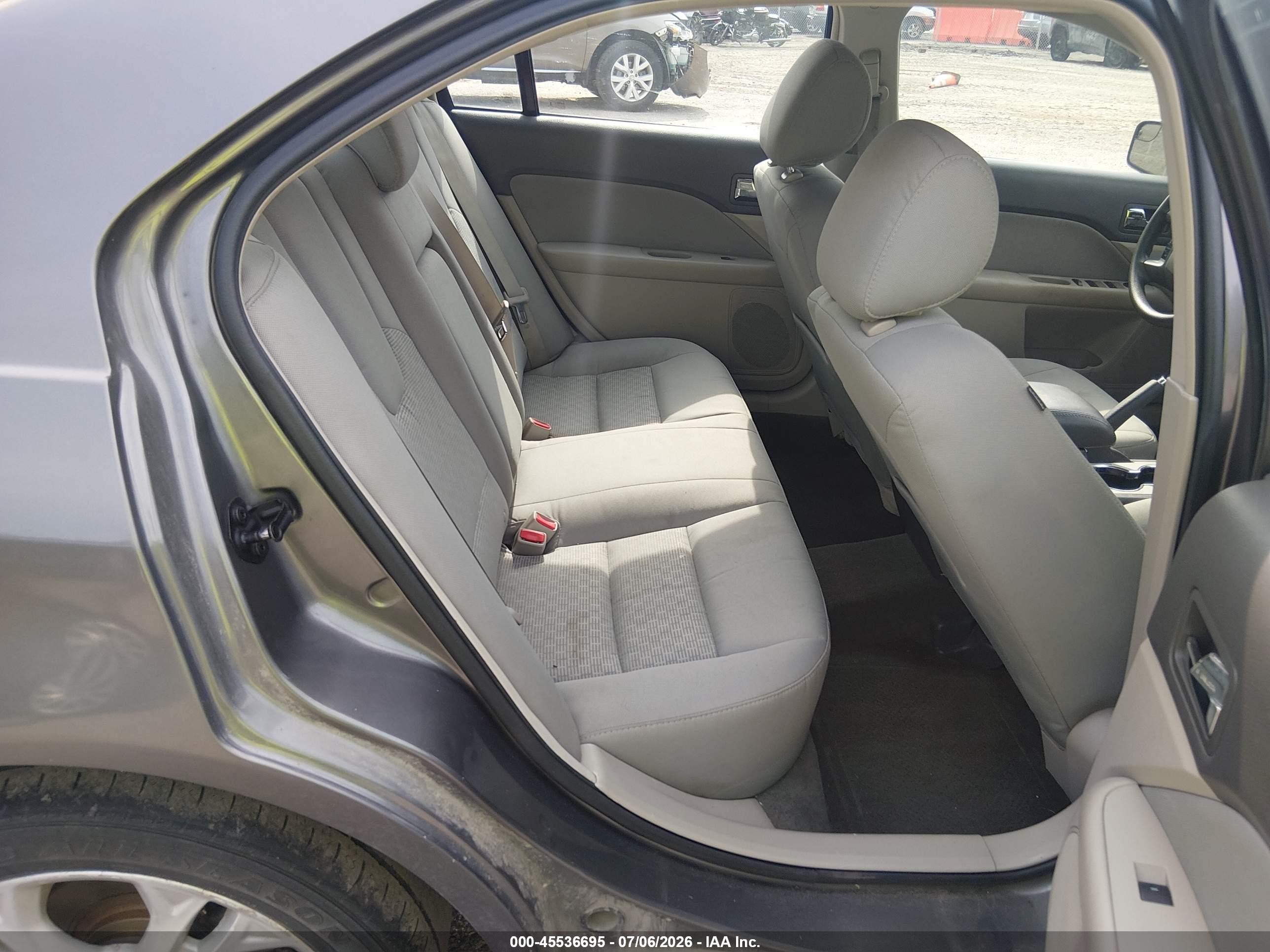 2012 Ford Fusion Se Серый vin: 3FAHP0HA2CR145577