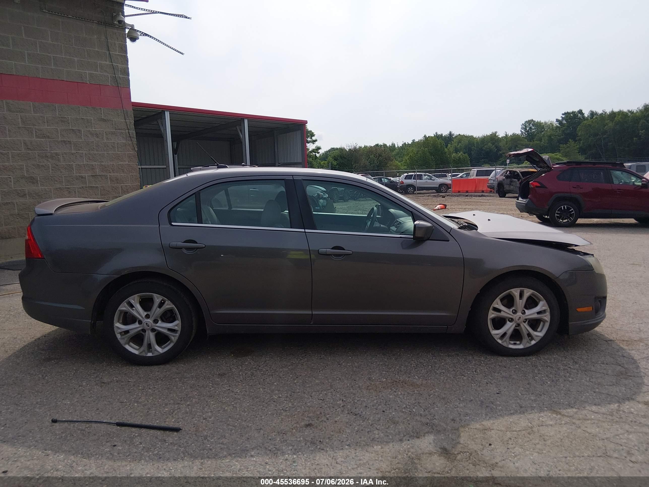 2012 Ford Fusion Se Серый vin: 3FAHP0HA2CR145577