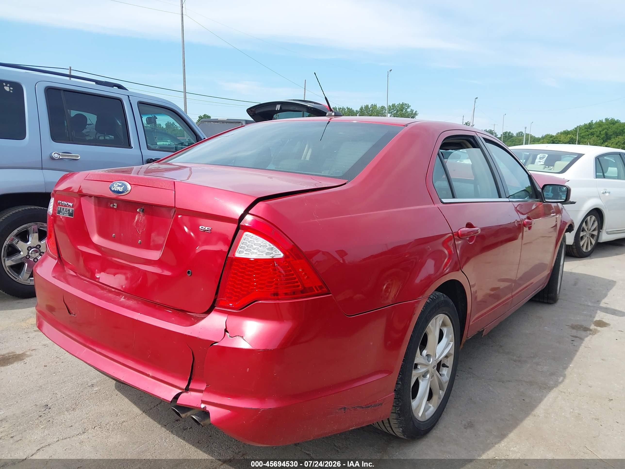 2012 Ford Fusion Se Red vin: 3FAHP0HA2CR174948