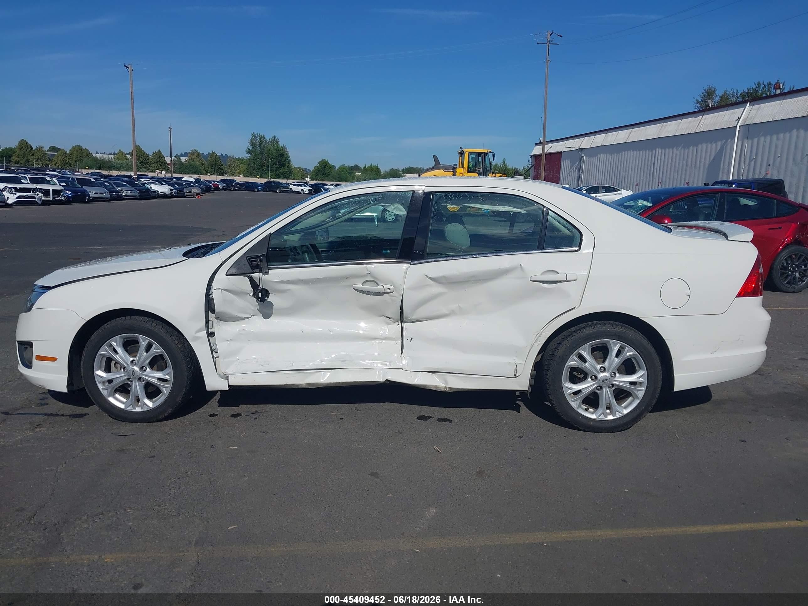 2012 Ford Fusion Se White vin: 3FAHP0HA2CR176991