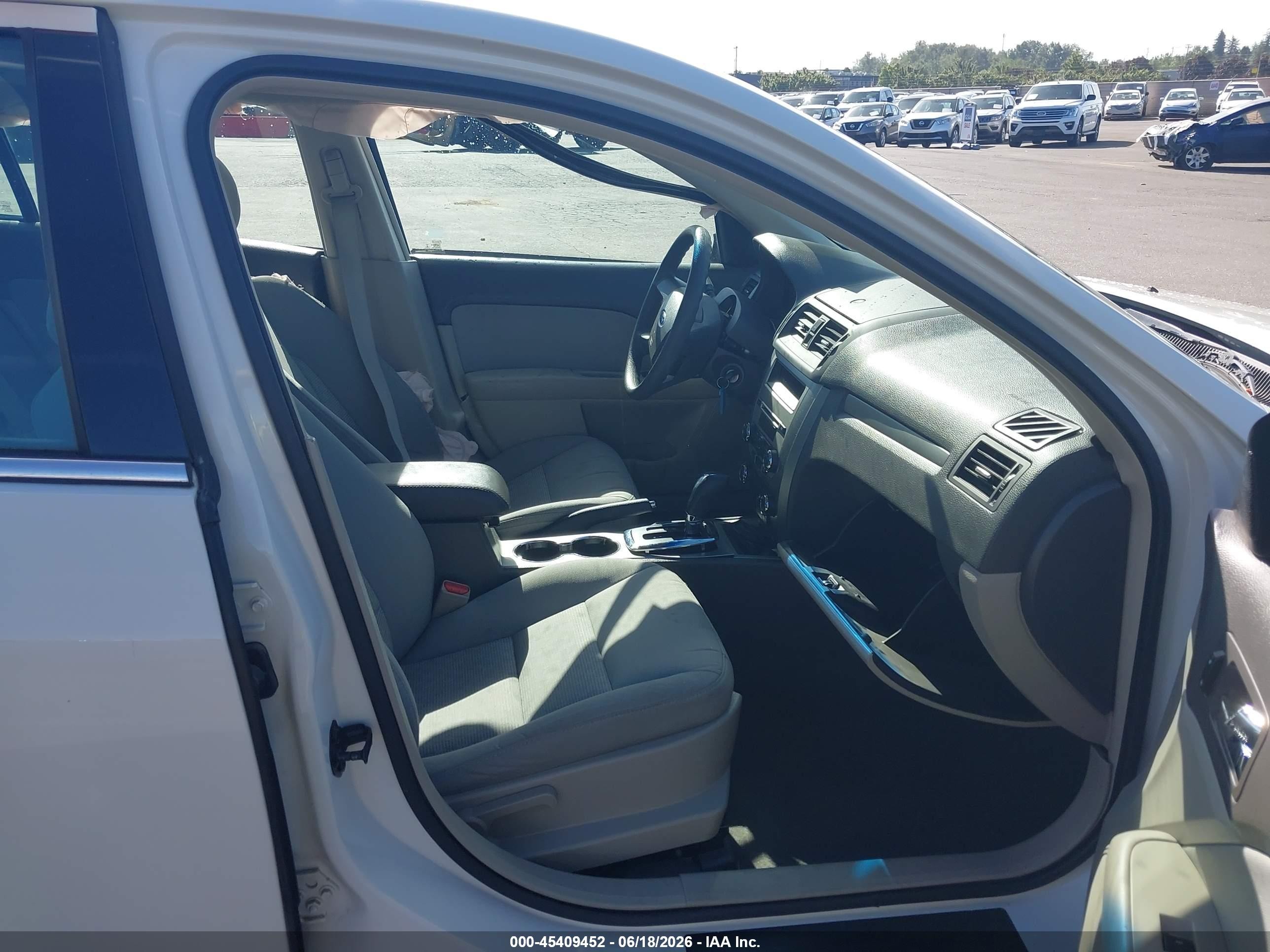2012 Ford Fusion Se White vin: 3FAHP0HA2CR176991