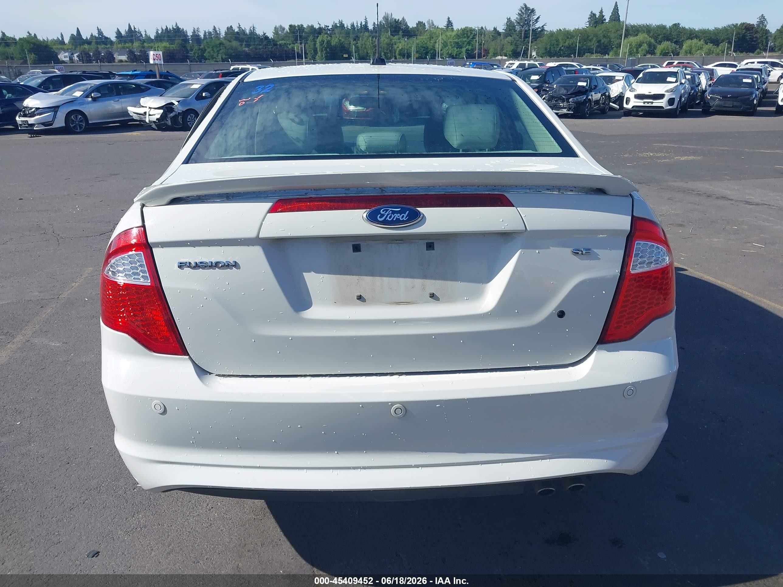 2012 Ford Fusion Se White vin: 3FAHP0HA2CR176991