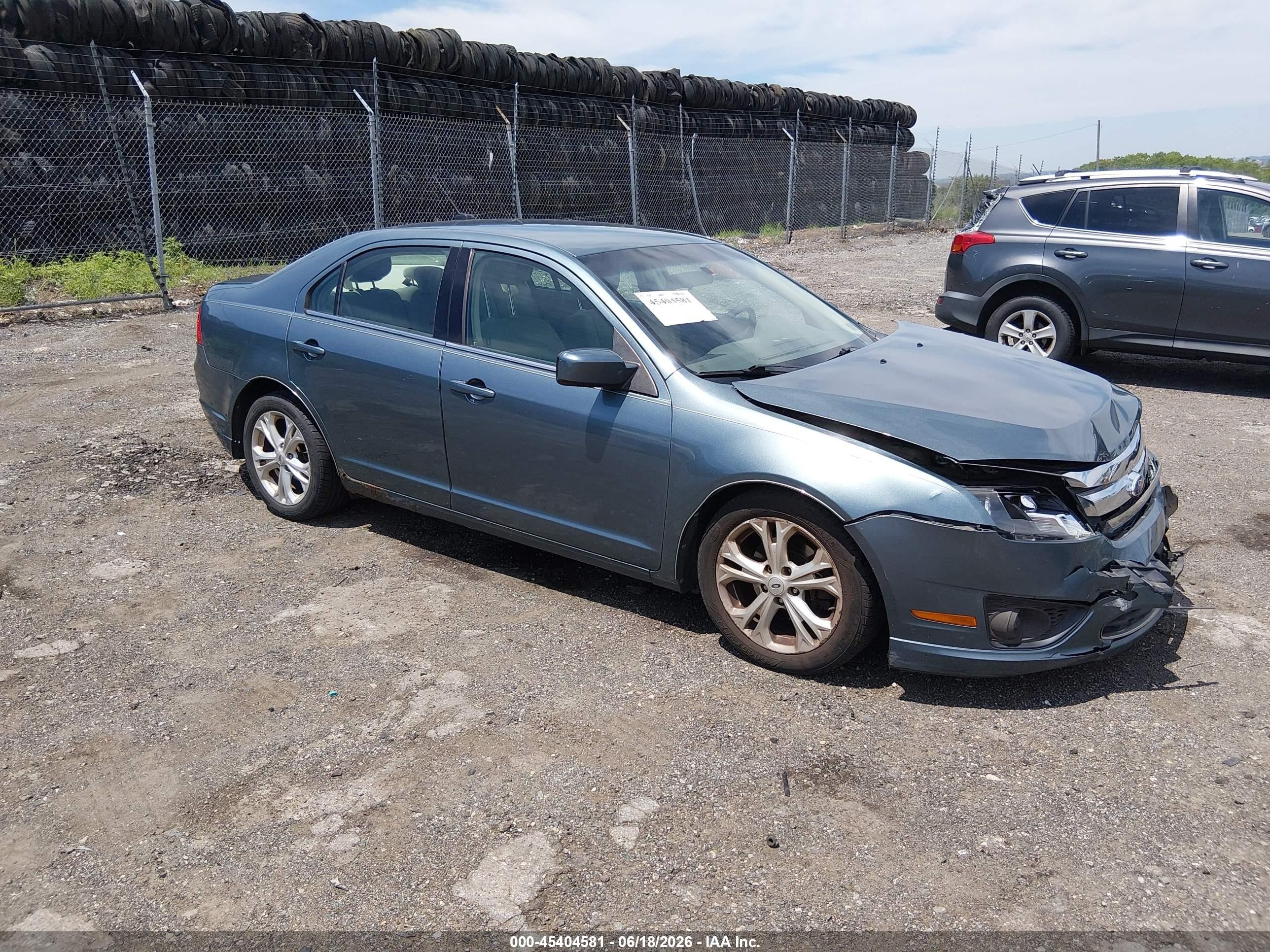 2012 Ford Fusion Se Light Blue vin: 3FAHP0HA2CR221640