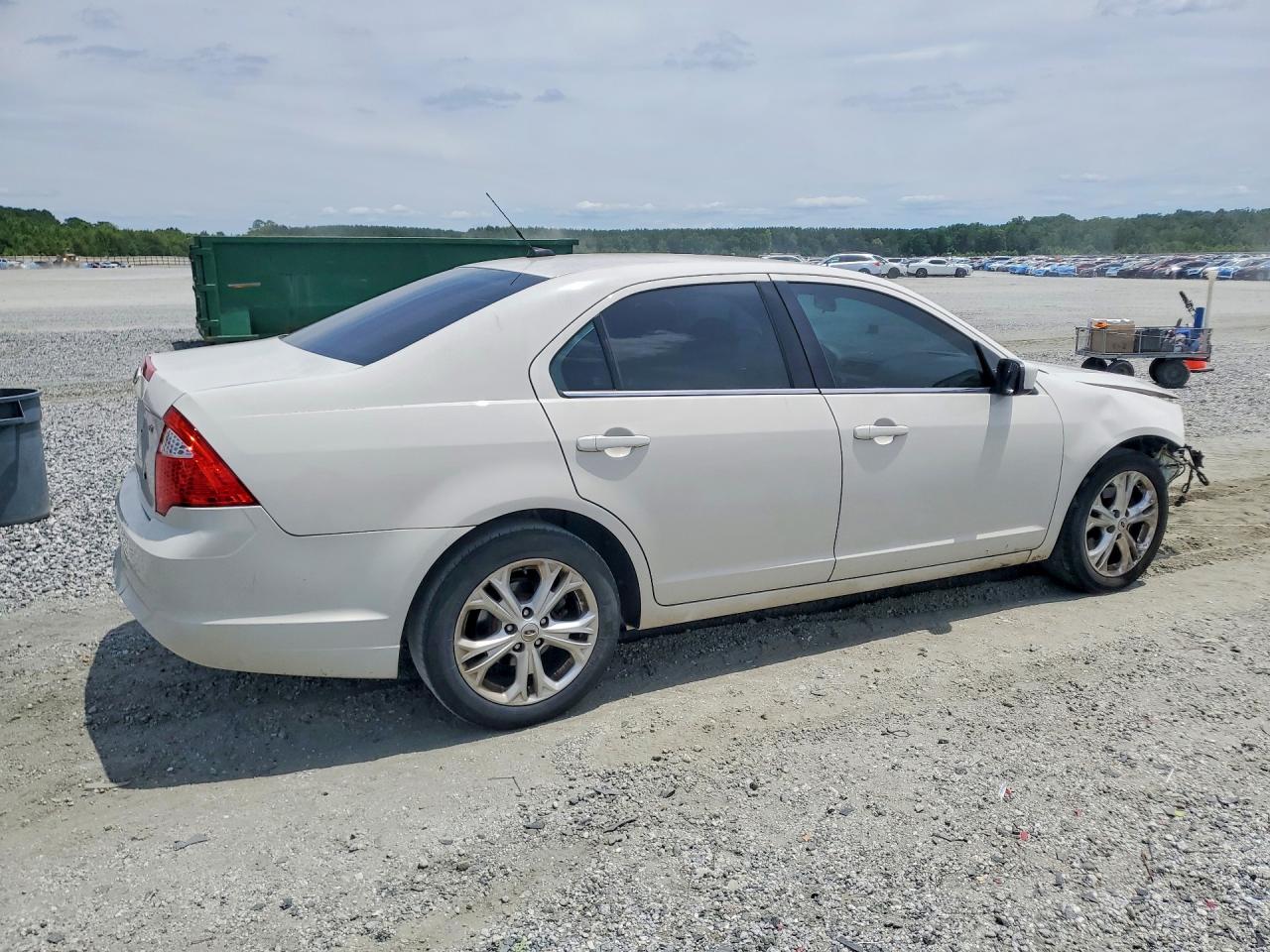 2012 Ford Fusion Se Белый vin: 3FAHP0HA2CR347786