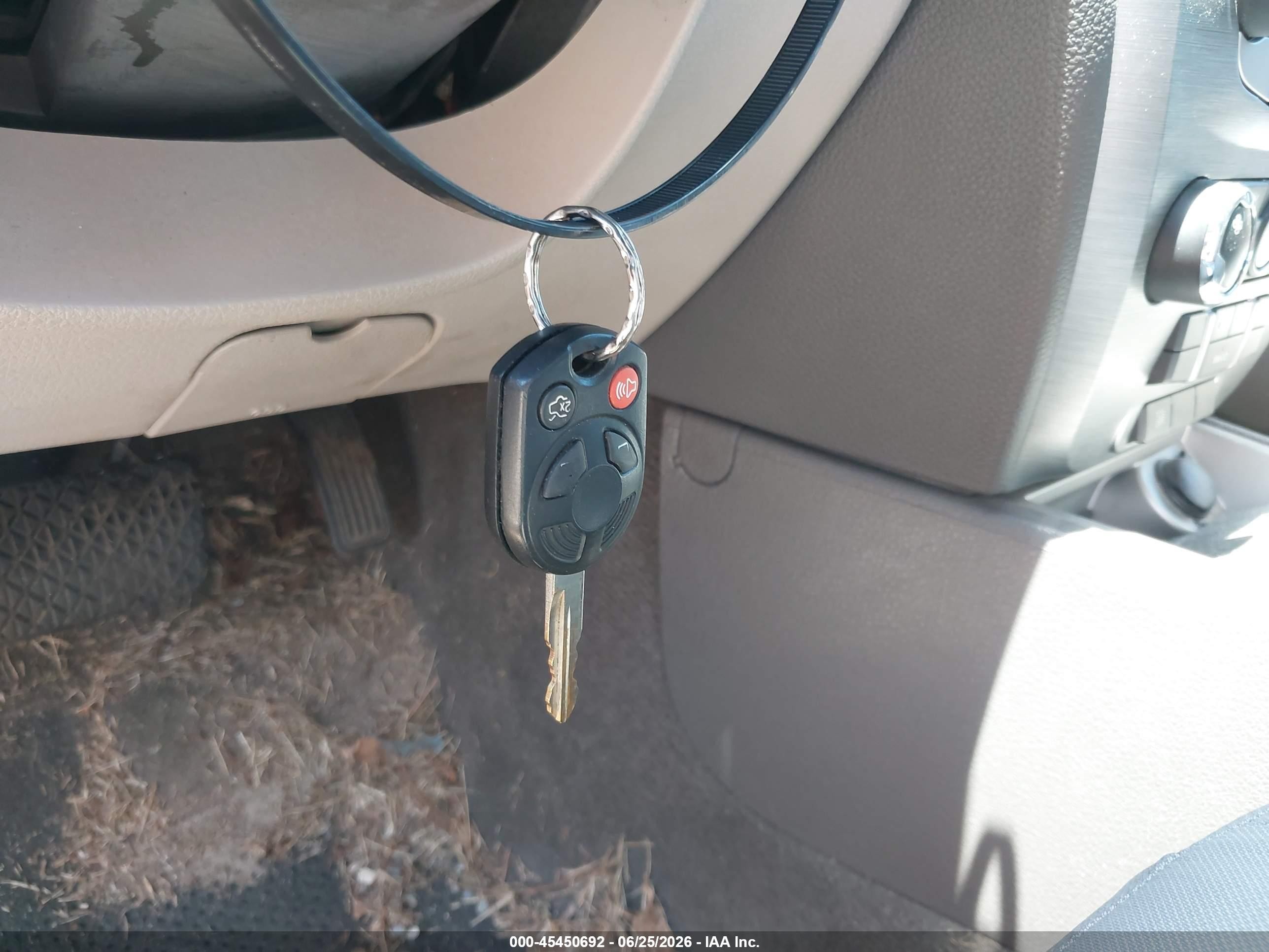 2012 Ford Fusion Se Purple vin: 3FAHP0HA2CR373384