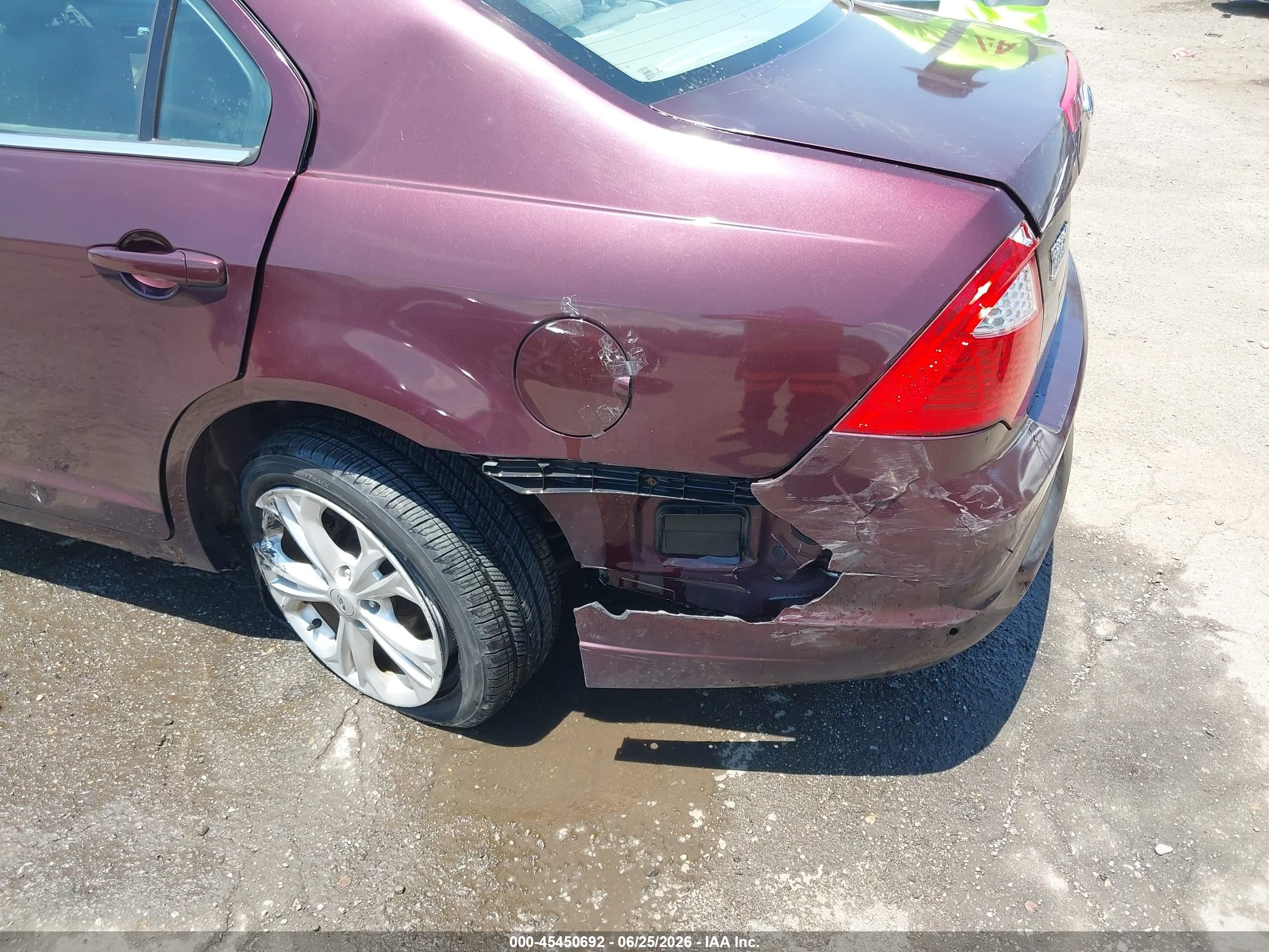 2012 Ford Fusion Se Purple vin: 3FAHP0HA2CR373384