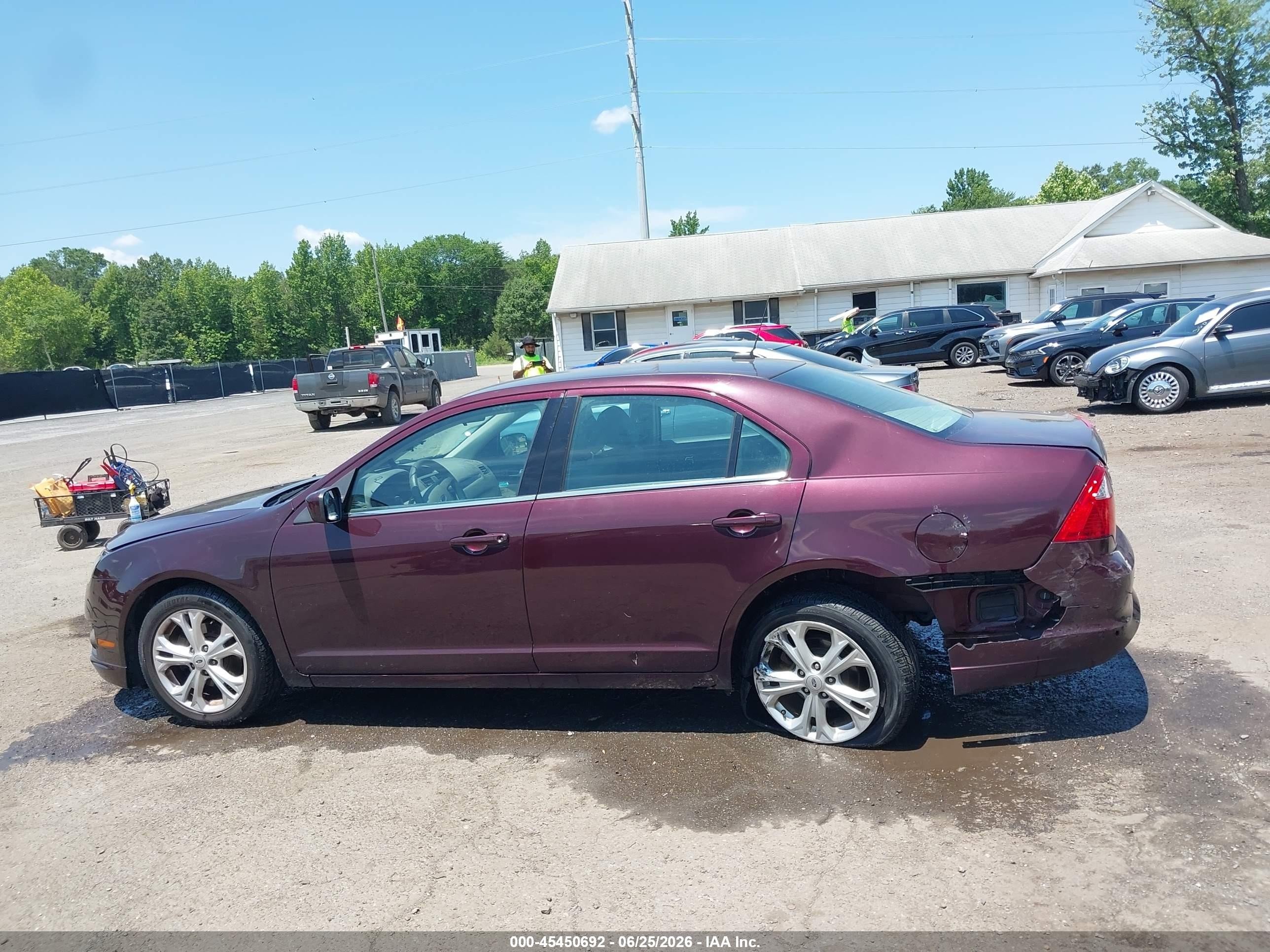 2012 Ford Fusion Se Purple vin: 3FAHP0HA2CR373384