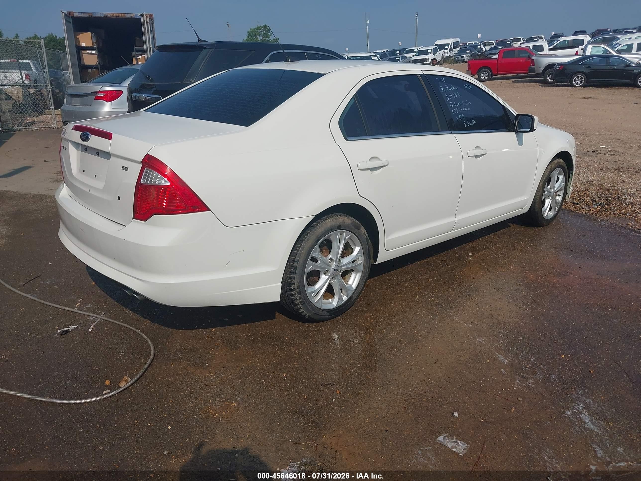 2012 Ford Fusion Se White vin: 3FAHP0HA2CR379752