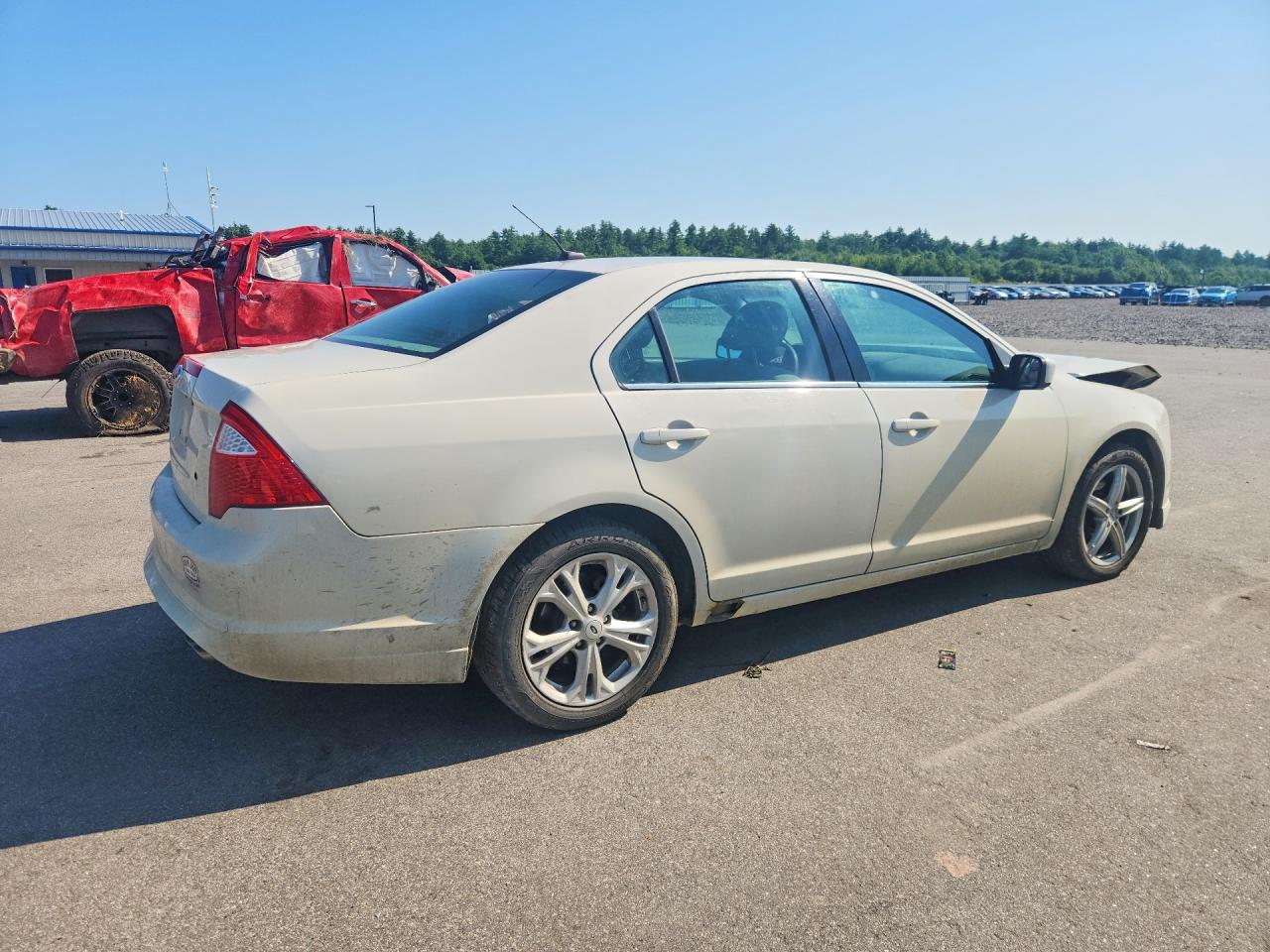 2012 Ford Fusion Se White vin: 3FAHP0HA2CR386104