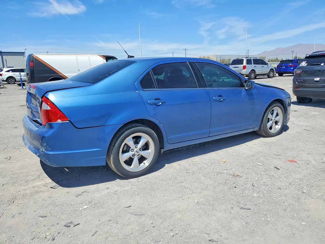 2010 Ford Fusion Se Blue vin: 3FAHP0HA3AR111399