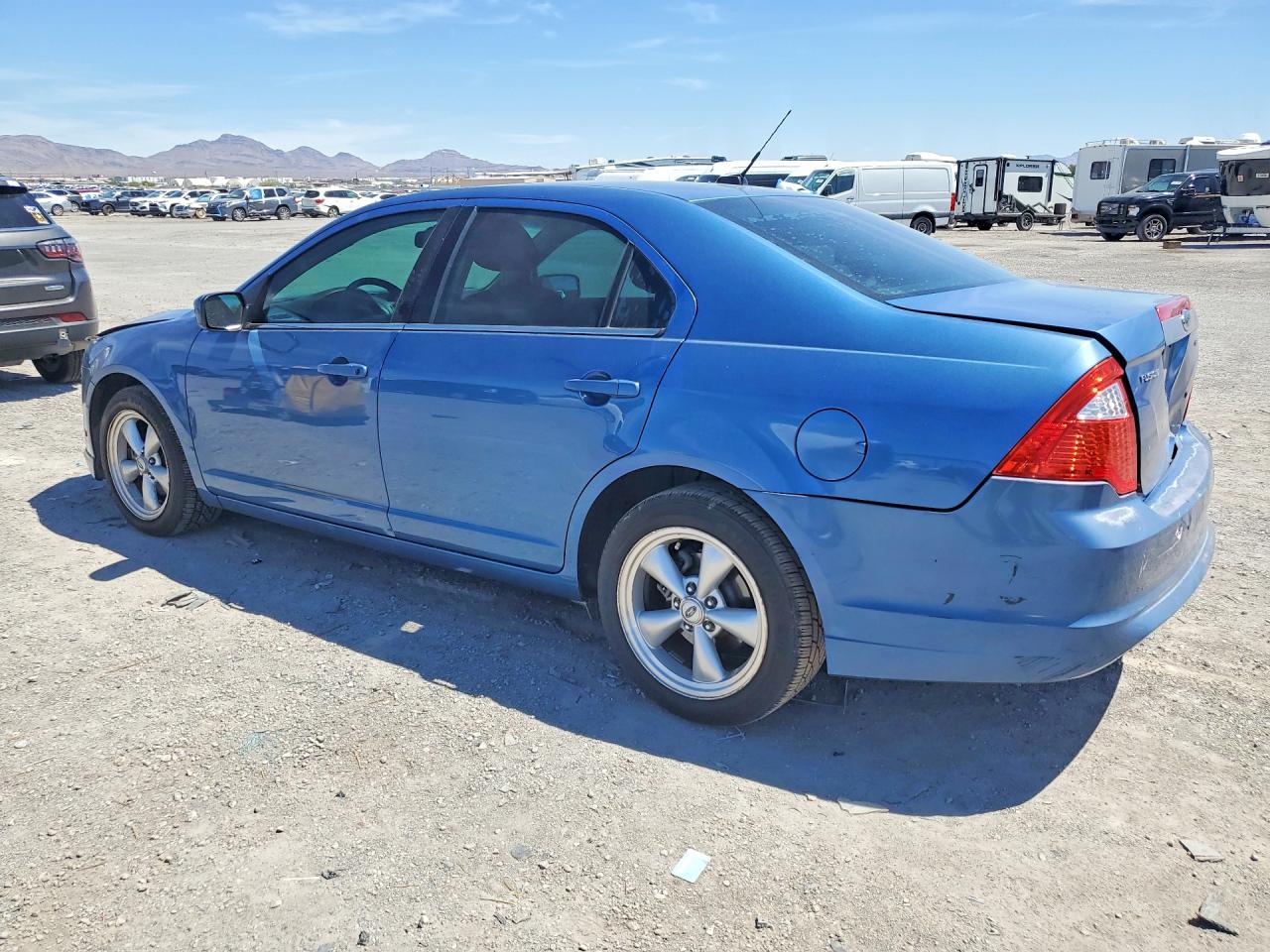 2010 Ford Fusion Se Blue vin: 3FAHP0HA3AR111399