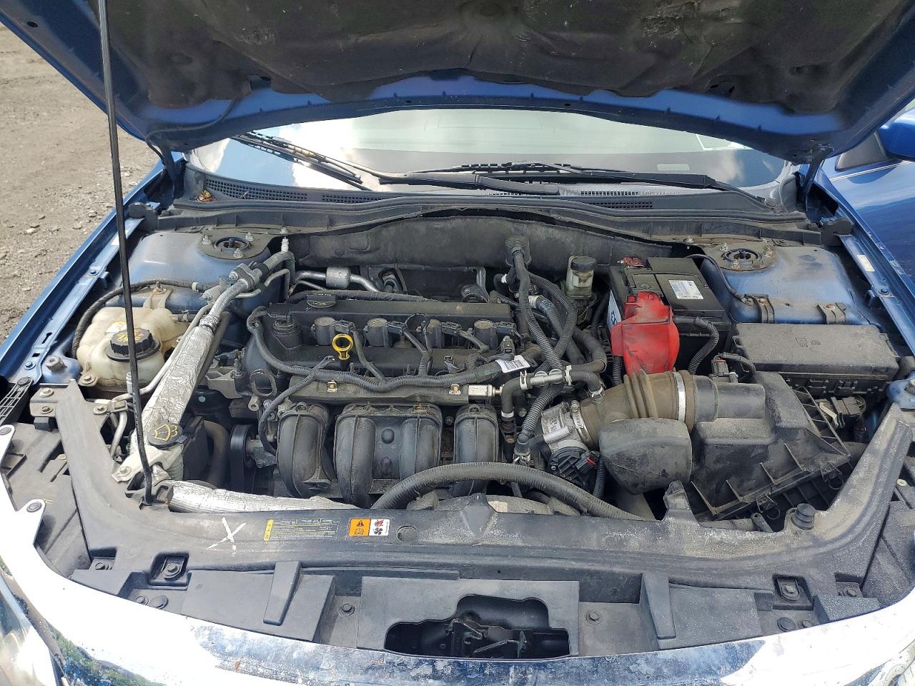 2010 Ford Fusion Se Blue vin: 3FAHP0HA3AR223829