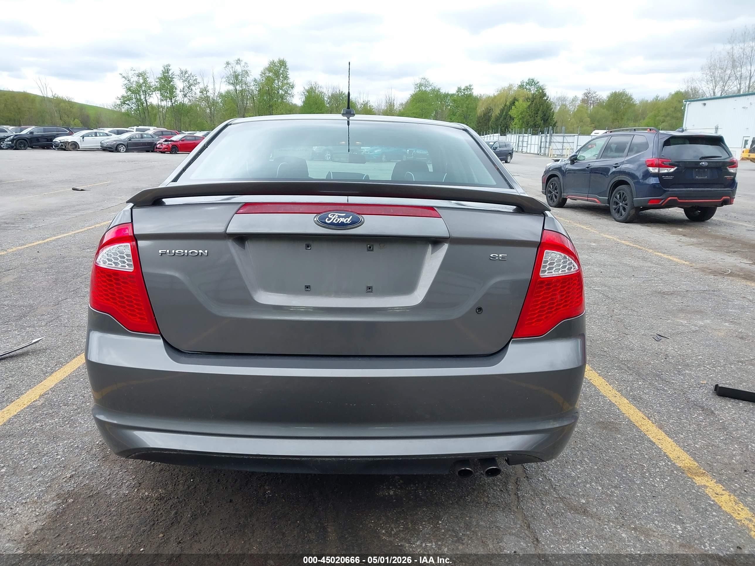 2010 Ford Fusion Se Gray vin: 3FAHP0HA3AR229811