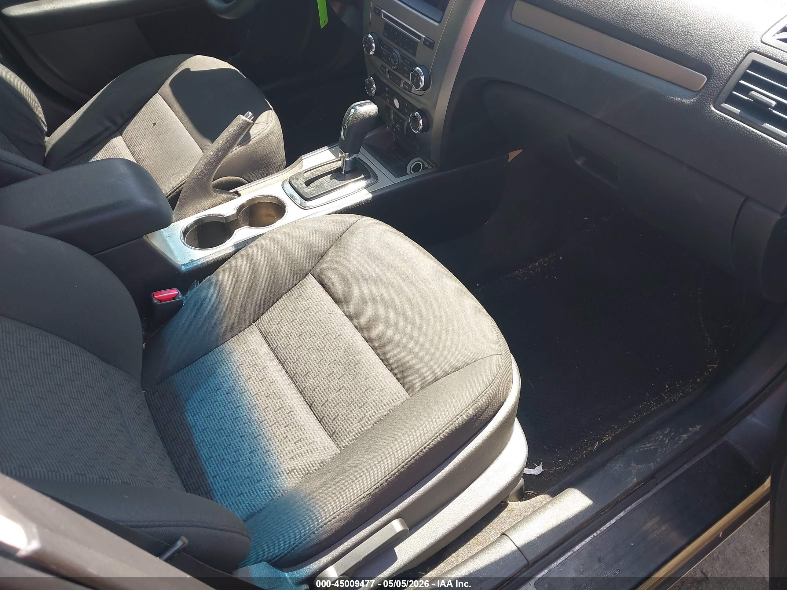 2010 Ford Fusion Se Gray vin: 3FAHP0HA3AR250674