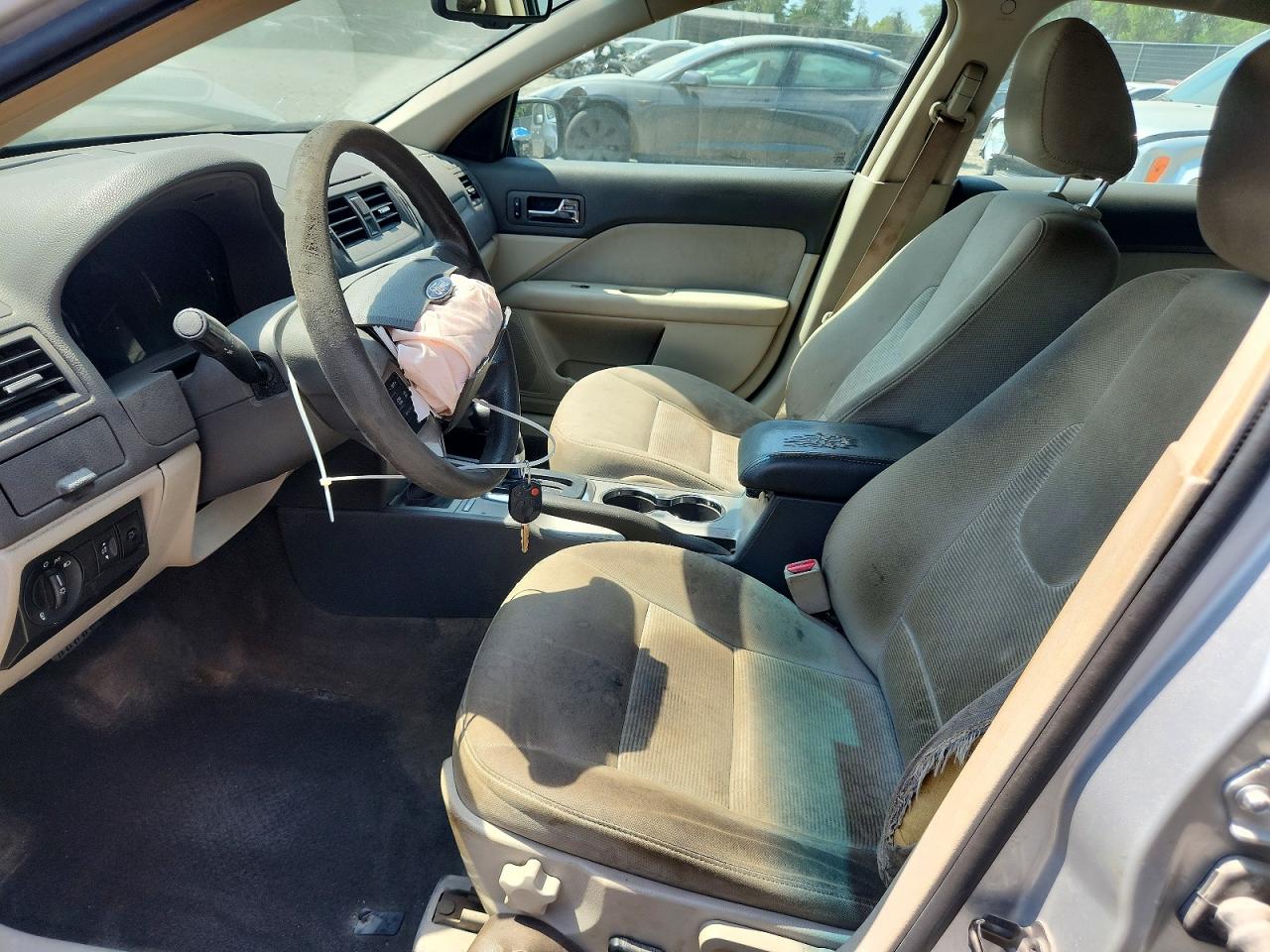 2010 Ford Fusion Se Серебряный vin: 3FAHP0HA3AR262663