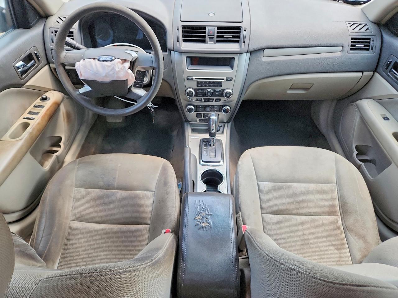 2010 Ford Fusion Se Серебряный vin: 3FAHP0HA3AR262663