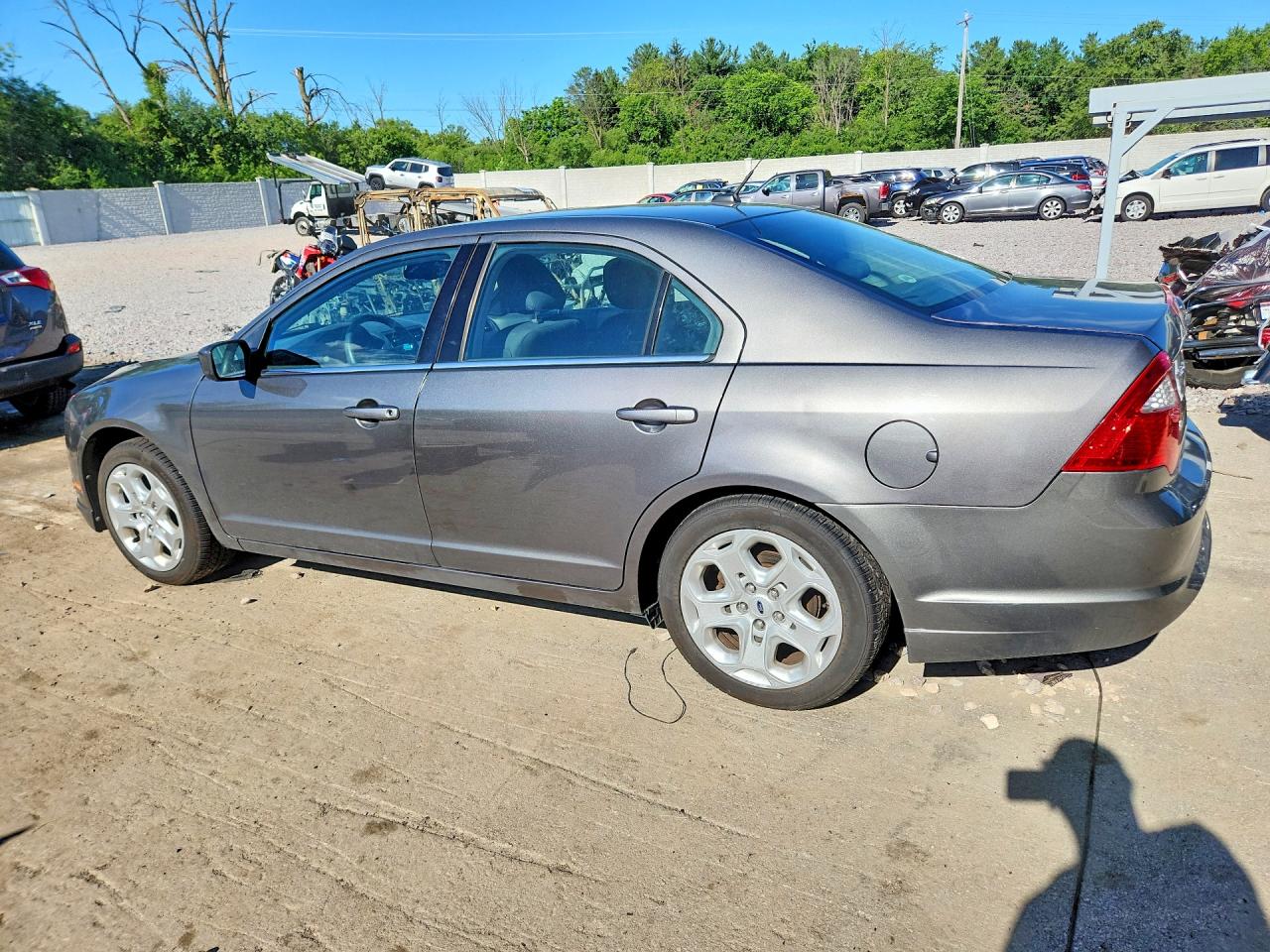 2010 Ford Fusion Se Gray vin: 3FAHP0HA3AR283237