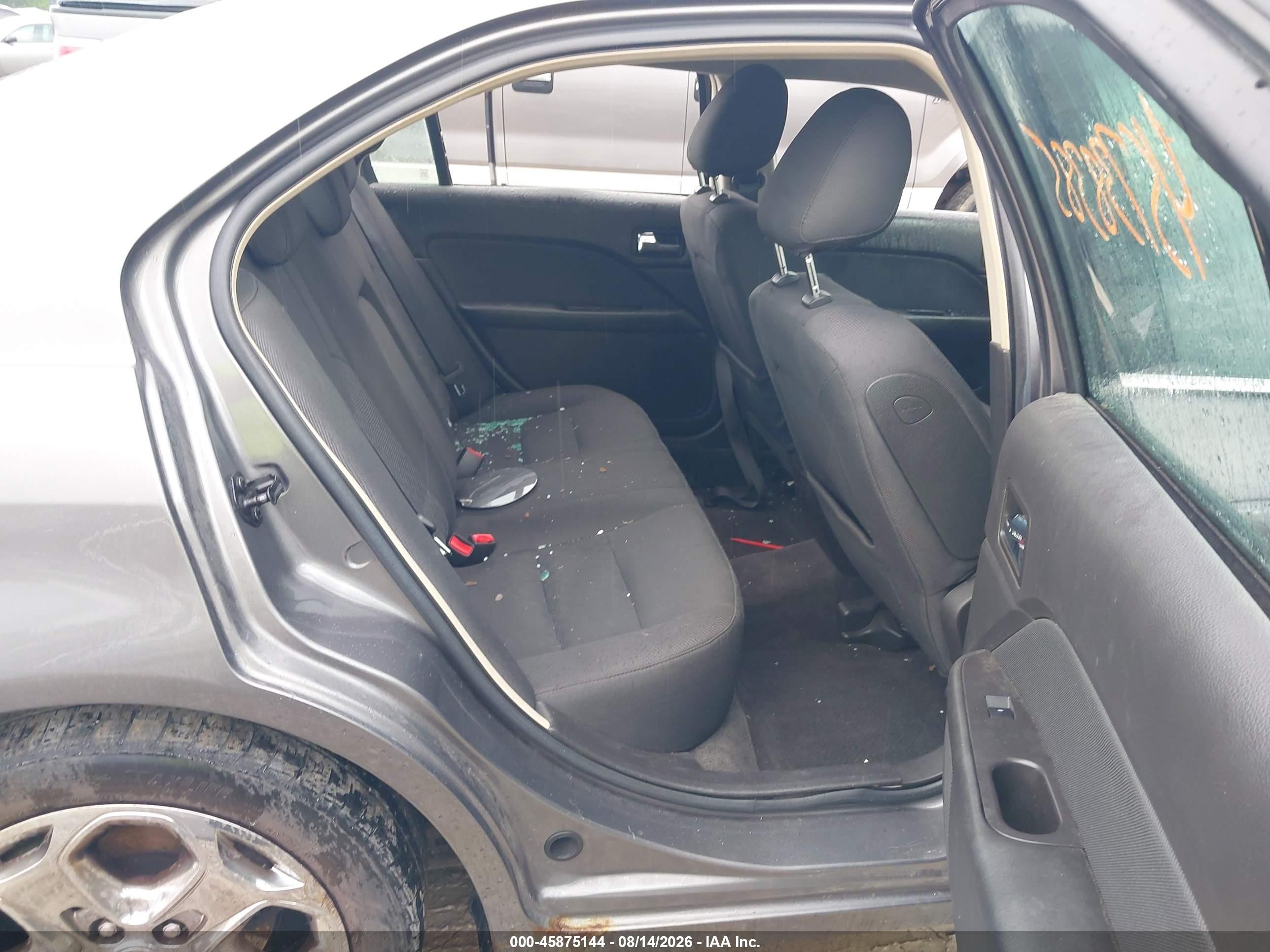 2010 Ford Fusion Se Серый vin: 3FAHP0HA3AR304006