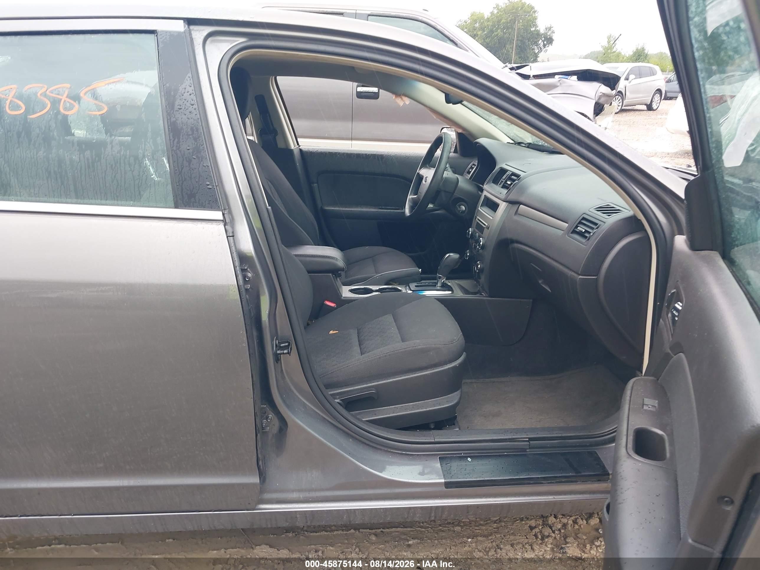 2010 Ford Fusion Se Серый vin: 3FAHP0HA3AR304006