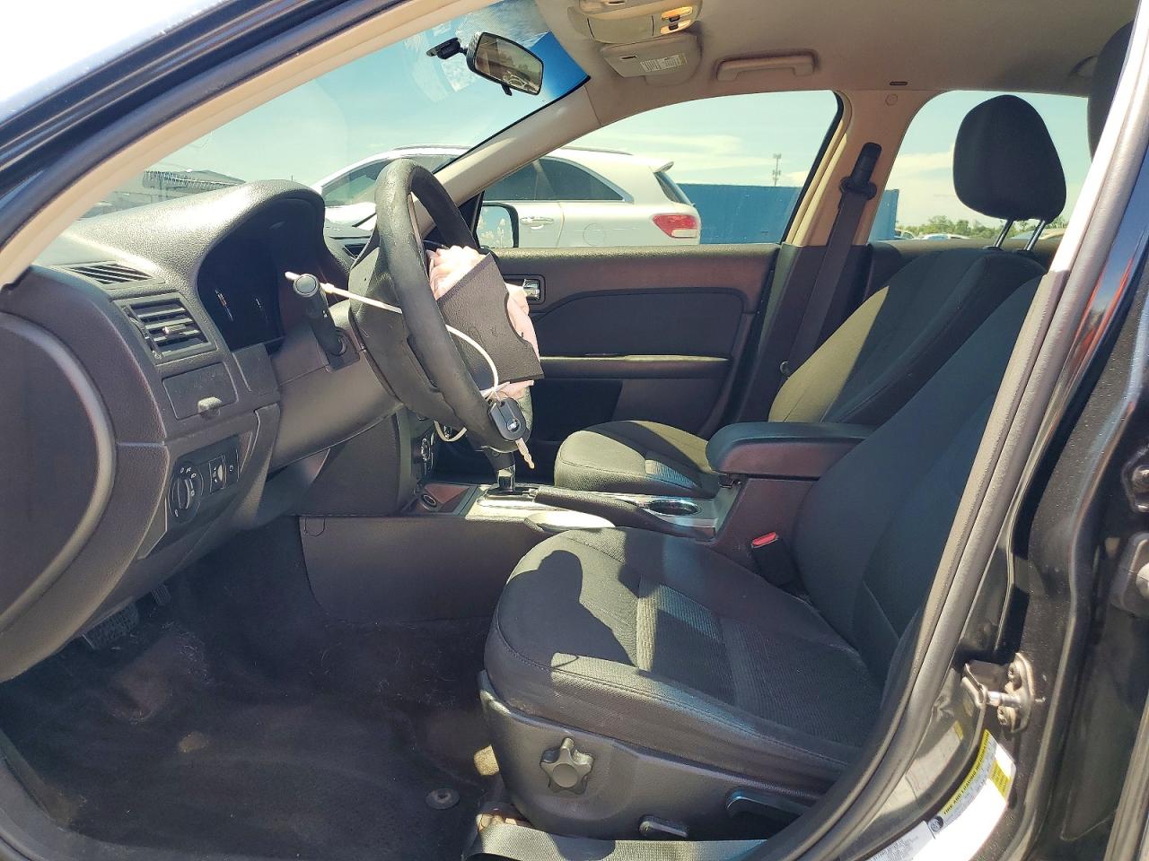 2010 Ford Fusion Se Black vin: 3FAHP0HA3AR333232