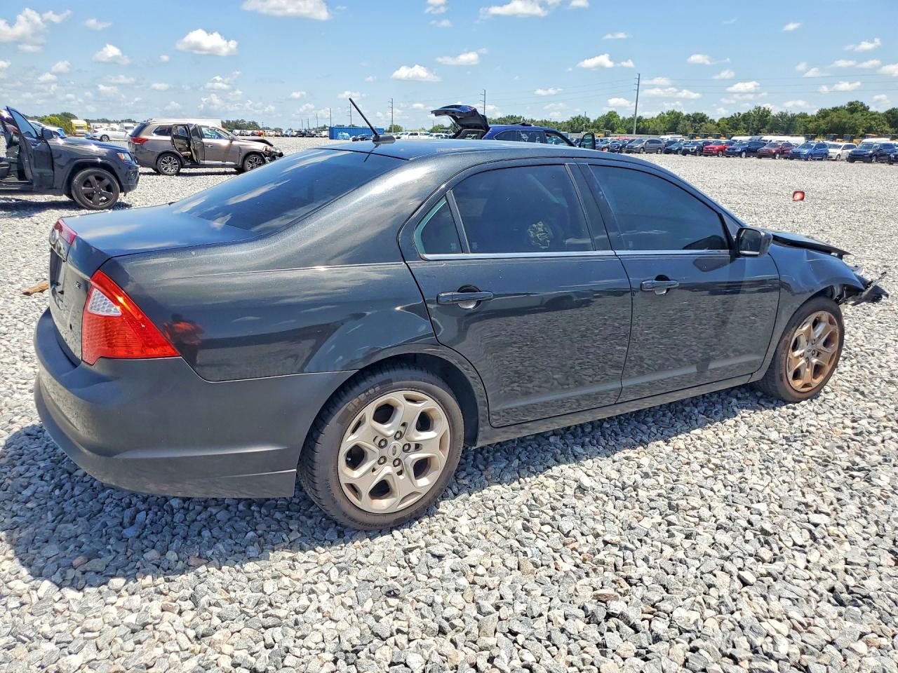 2010 Ford Fusion Se Black vin: 3FAHP0HA3AR333232