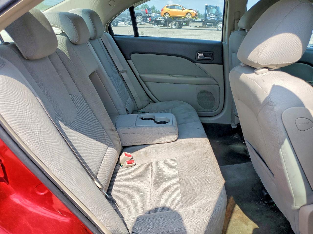2010 Ford Fusion Se Red vin: 3FAHP0HA3AR392880