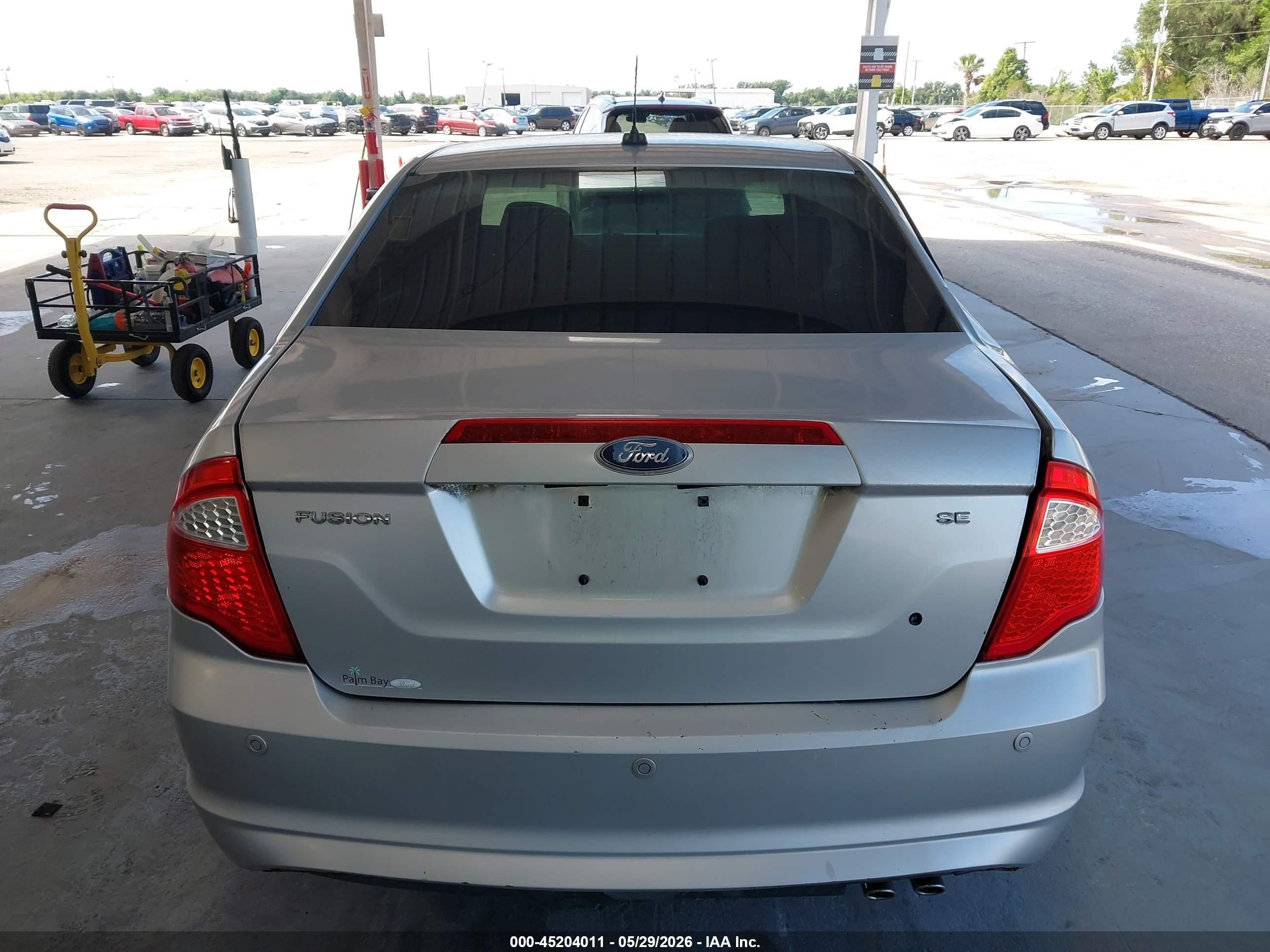 2011 Ford Fusion Se Silver vin: 3FAHP0HA3BR102204