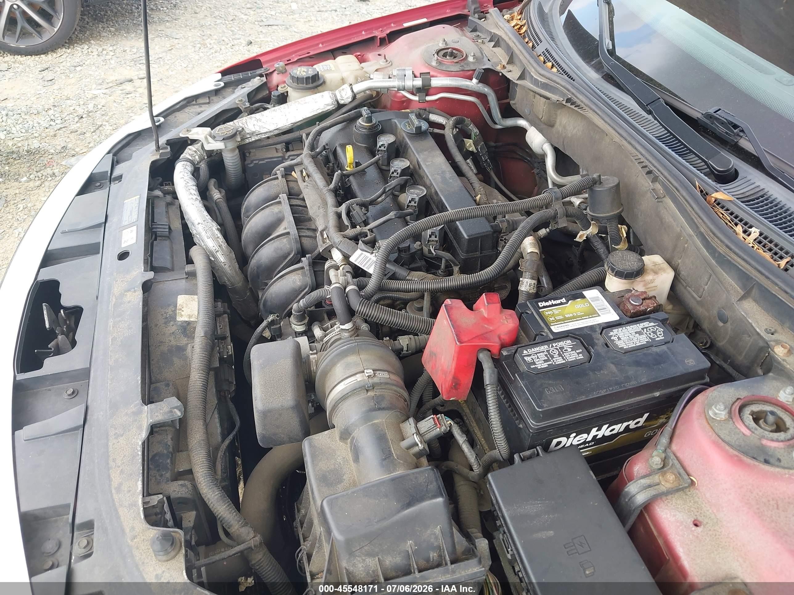 2011 Ford Fusion Se Red vin: 3FAHP0HA3BR102445