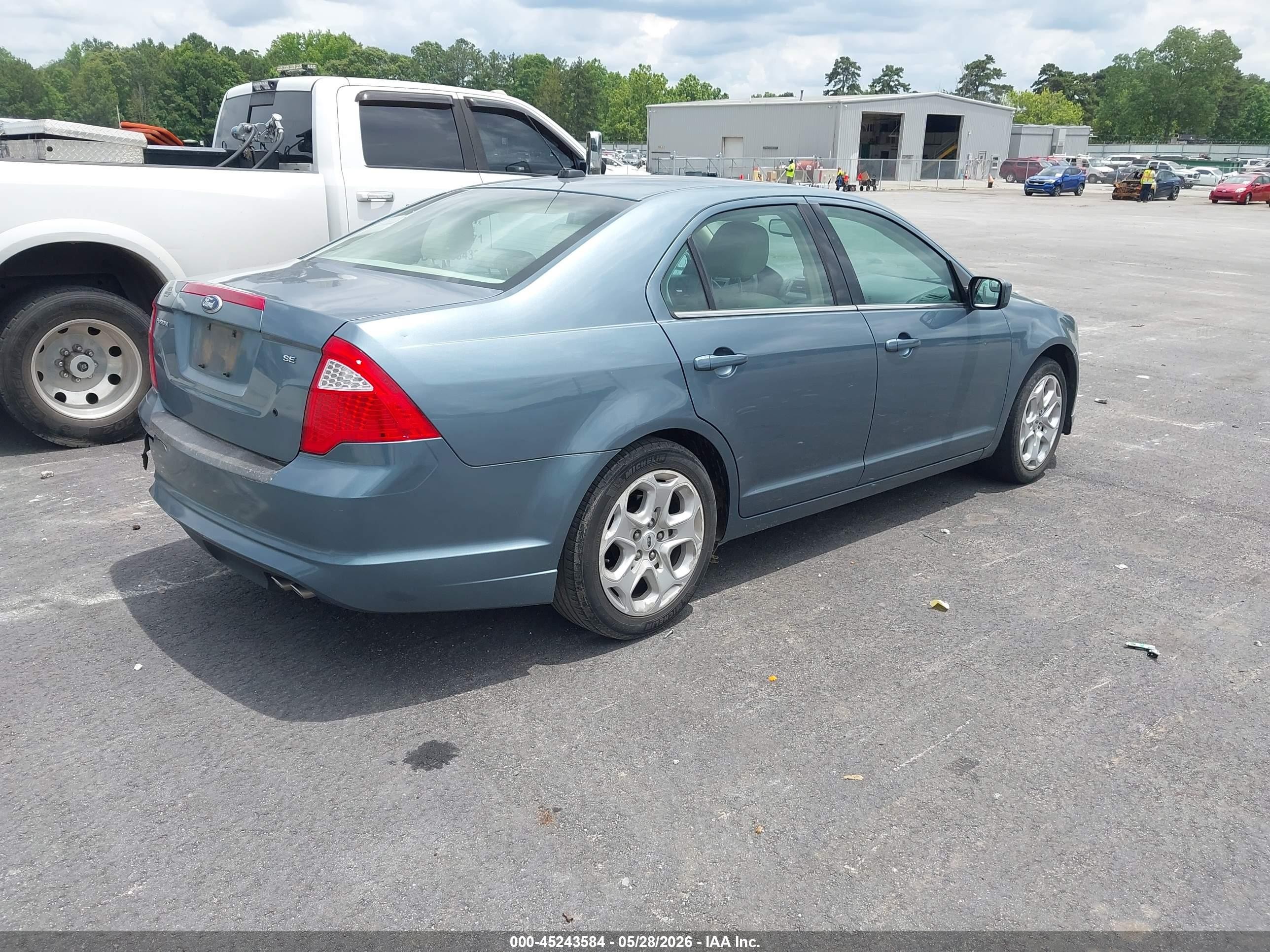 2011 Ford Fusion Se Teal vin: 3FAHP0HA3BR103451