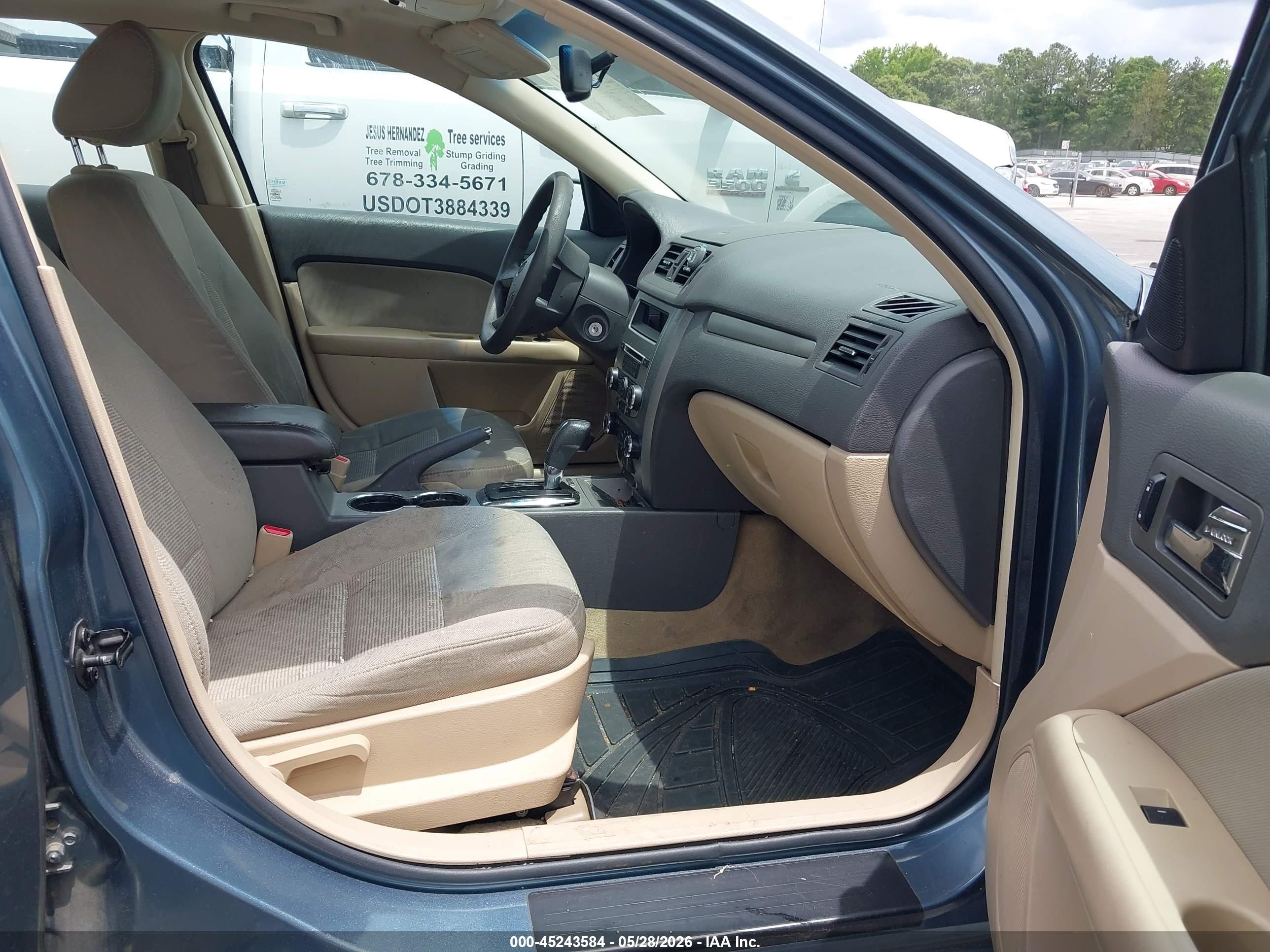 2011 Ford Fusion Se Teal vin: 3FAHP0HA3BR103451