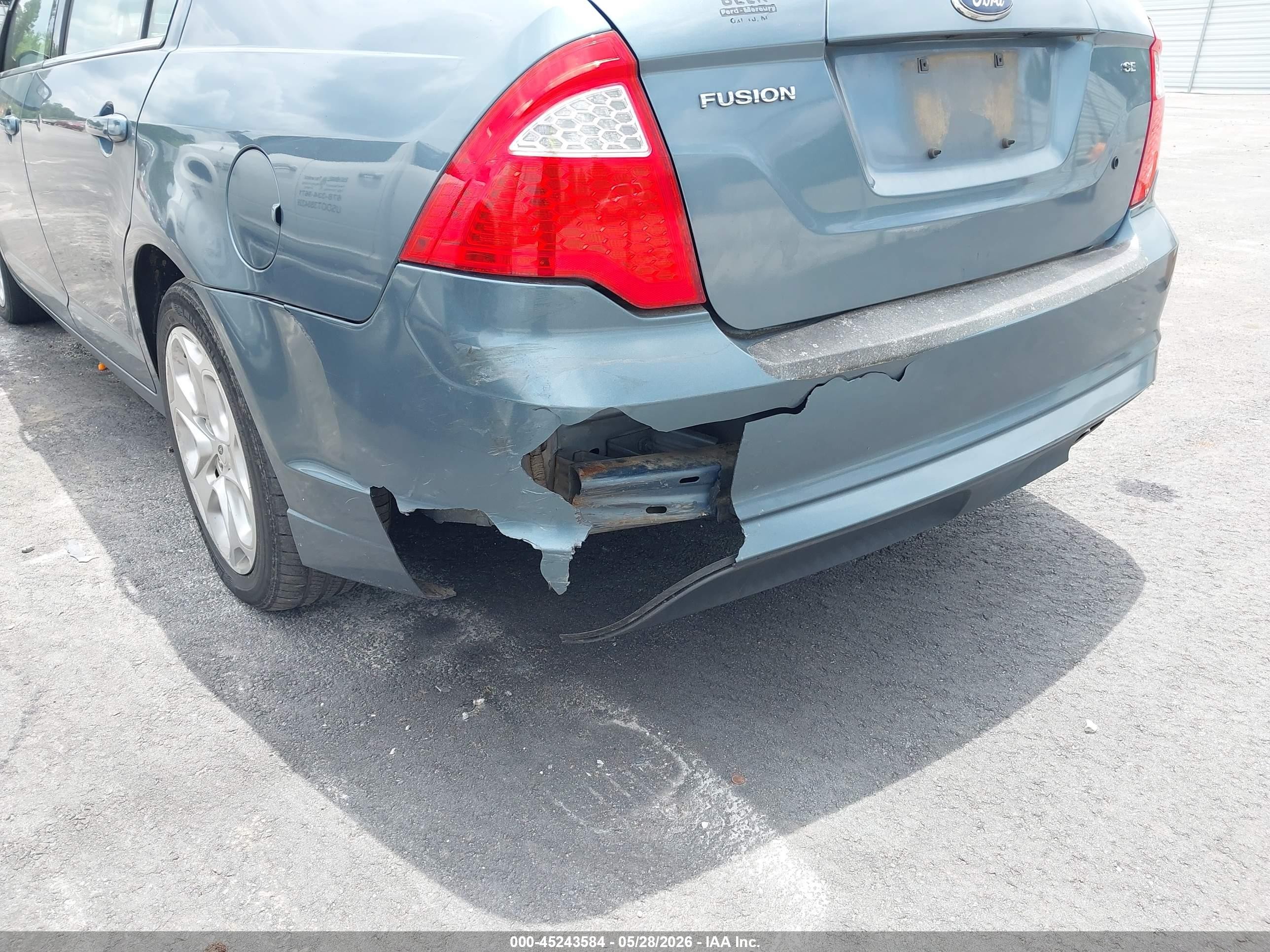 2011 Ford Fusion Se Teal vin: 3FAHP0HA3BR103451