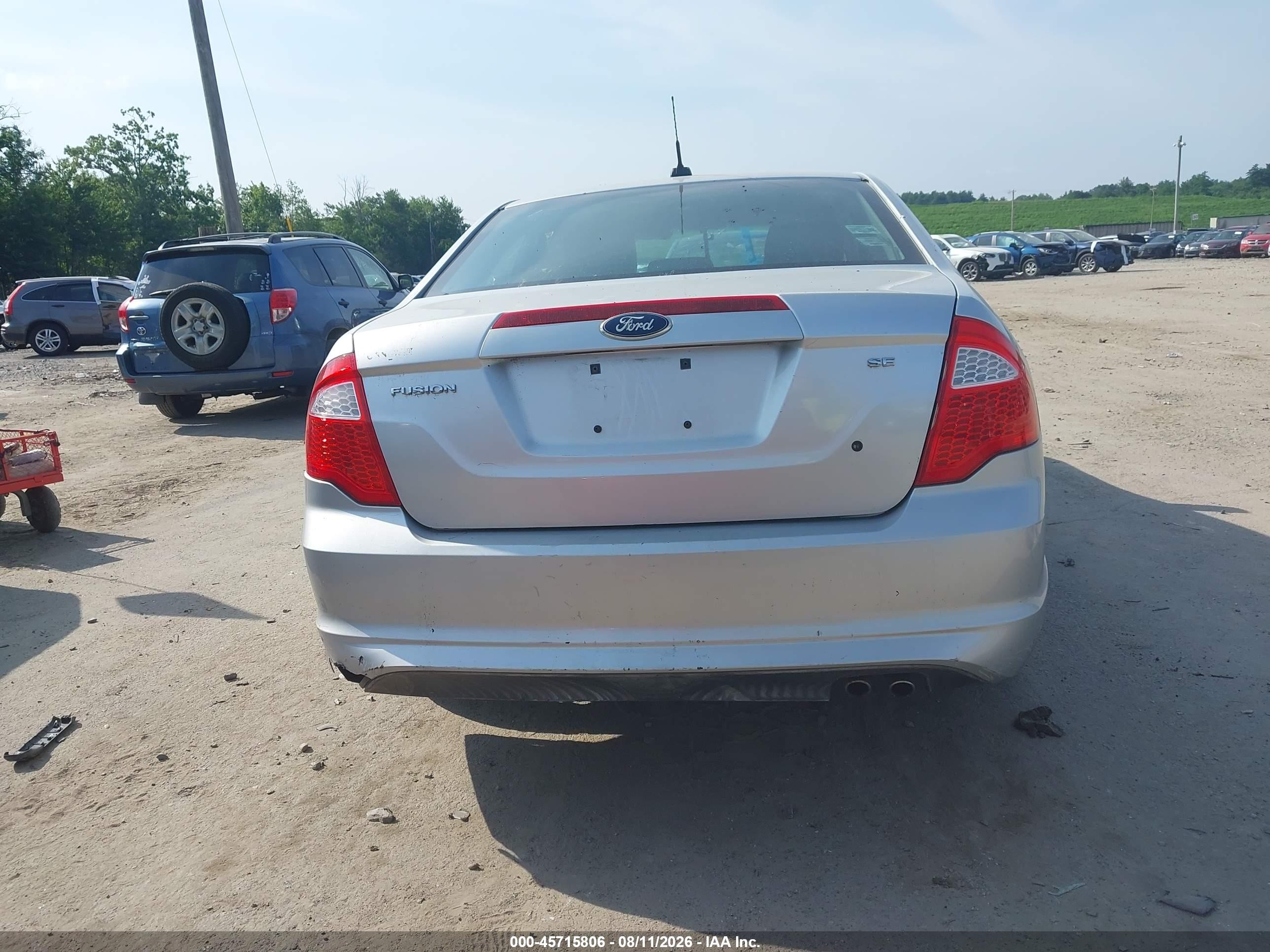 2011 Ford Fusion Se Silver vin: 3FAHP0HA3BR111629