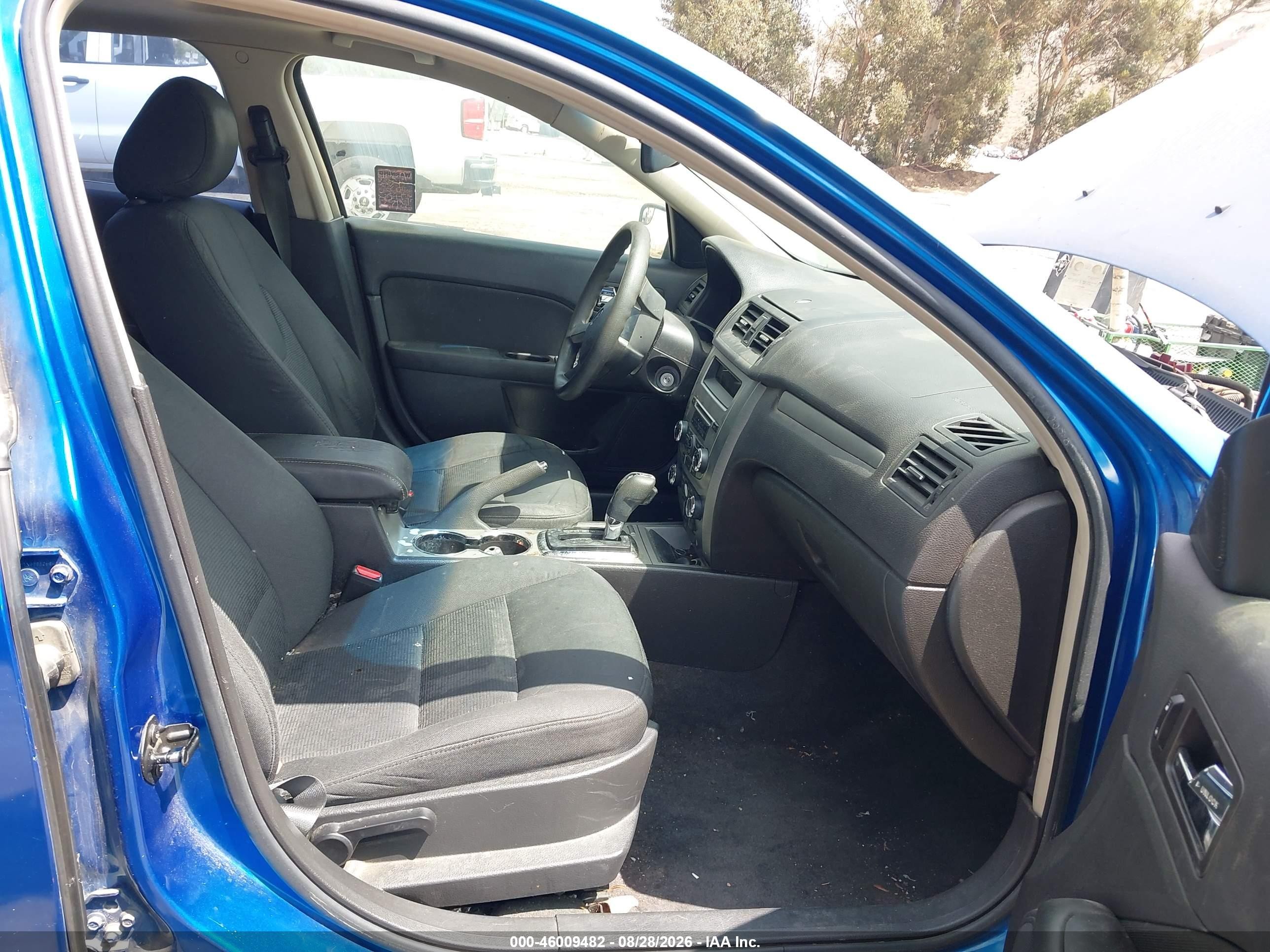 2011 Ford Fusion Se Blue vin: 3FAHP0HA3BR128446