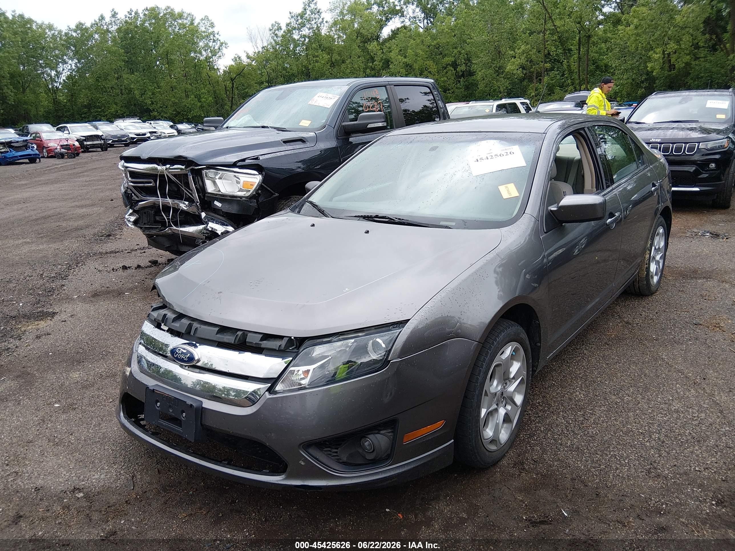 2011 Ford Fusion Se Gray vin: 3FAHP0HA3BR138233