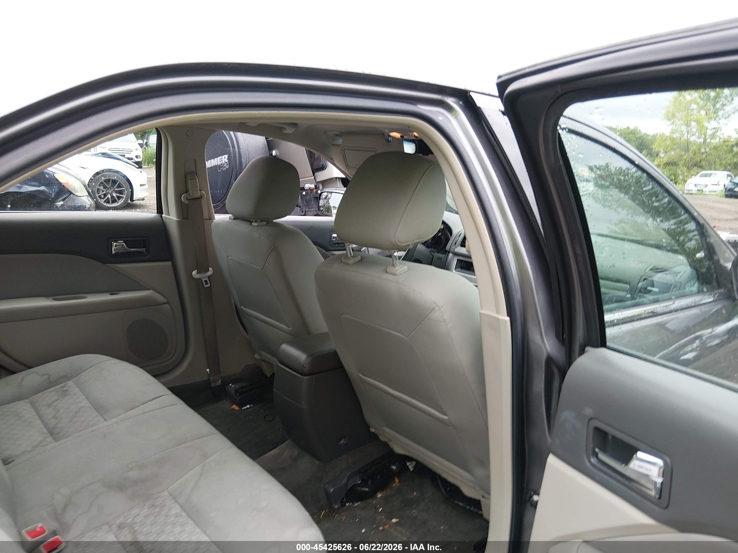 2011 Ford Fusion Se Gray vin: 3FAHP0HA3BR138233