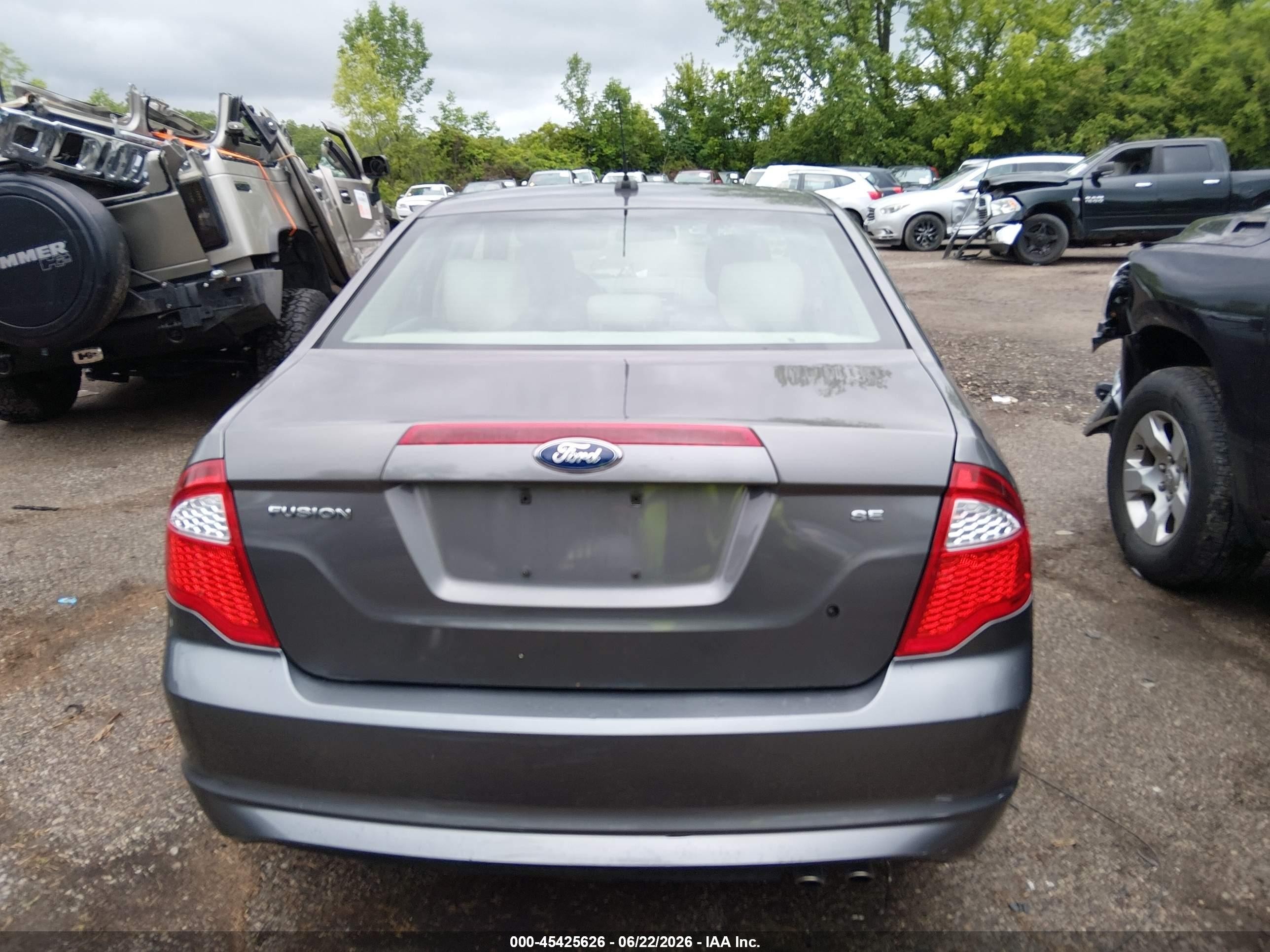 2011 Ford Fusion Se Gray vin: 3FAHP0HA3BR138233