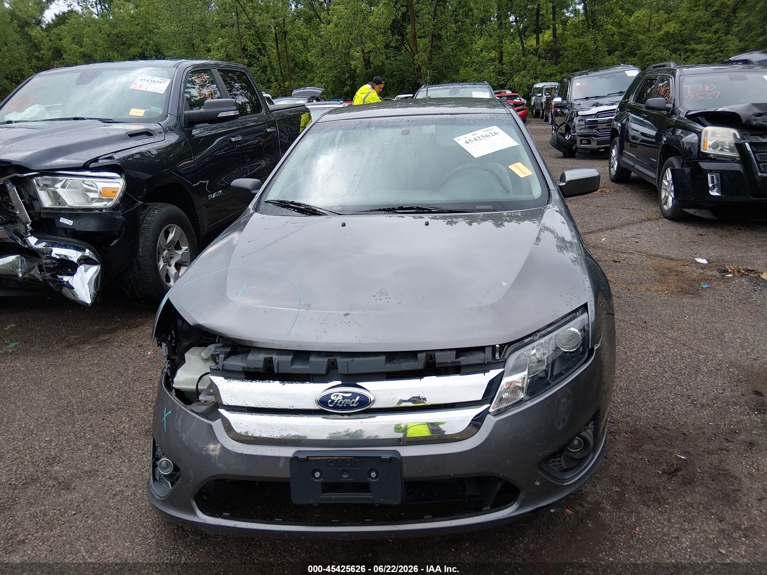 2011 Ford Fusion Se Gray vin: 3FAHP0HA3BR138233