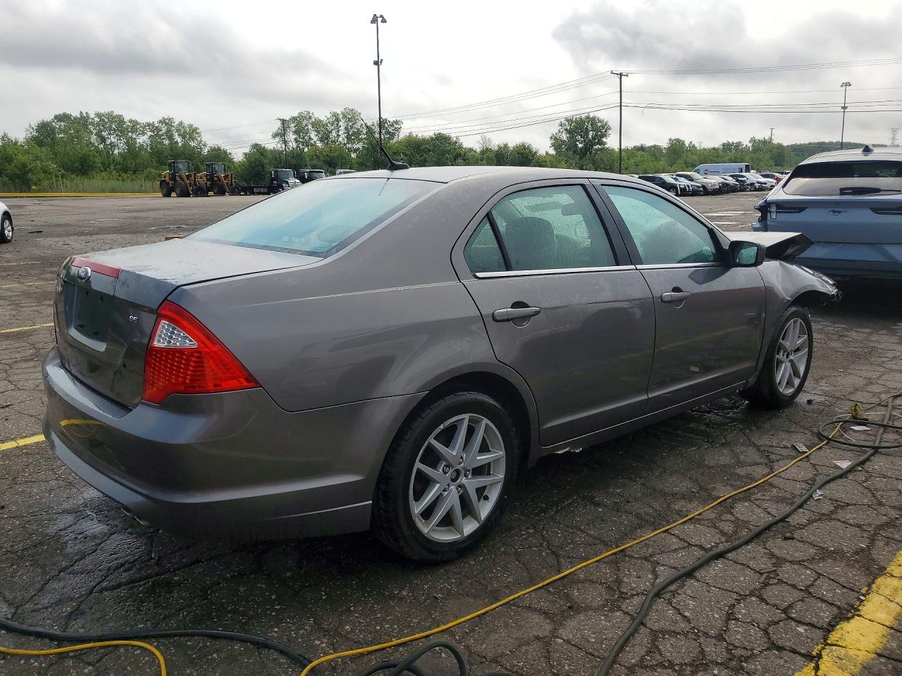 2011 Ford Fusion Se Gray vin: 3FAHP0HA3BR154061