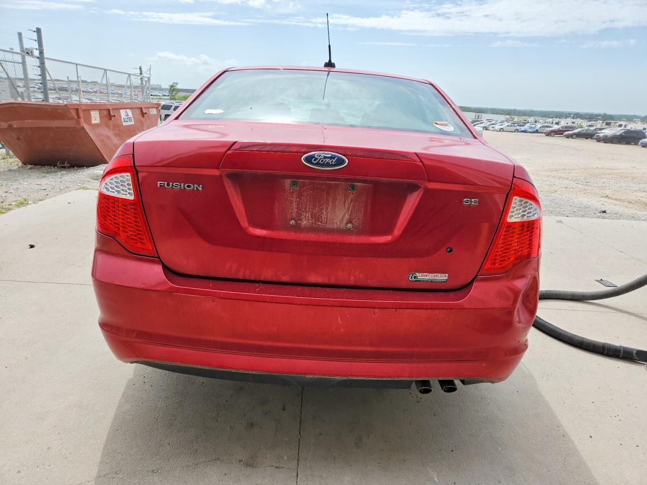 2011 Ford Fusion Se Red vin: 3FAHP0HA3BR155212