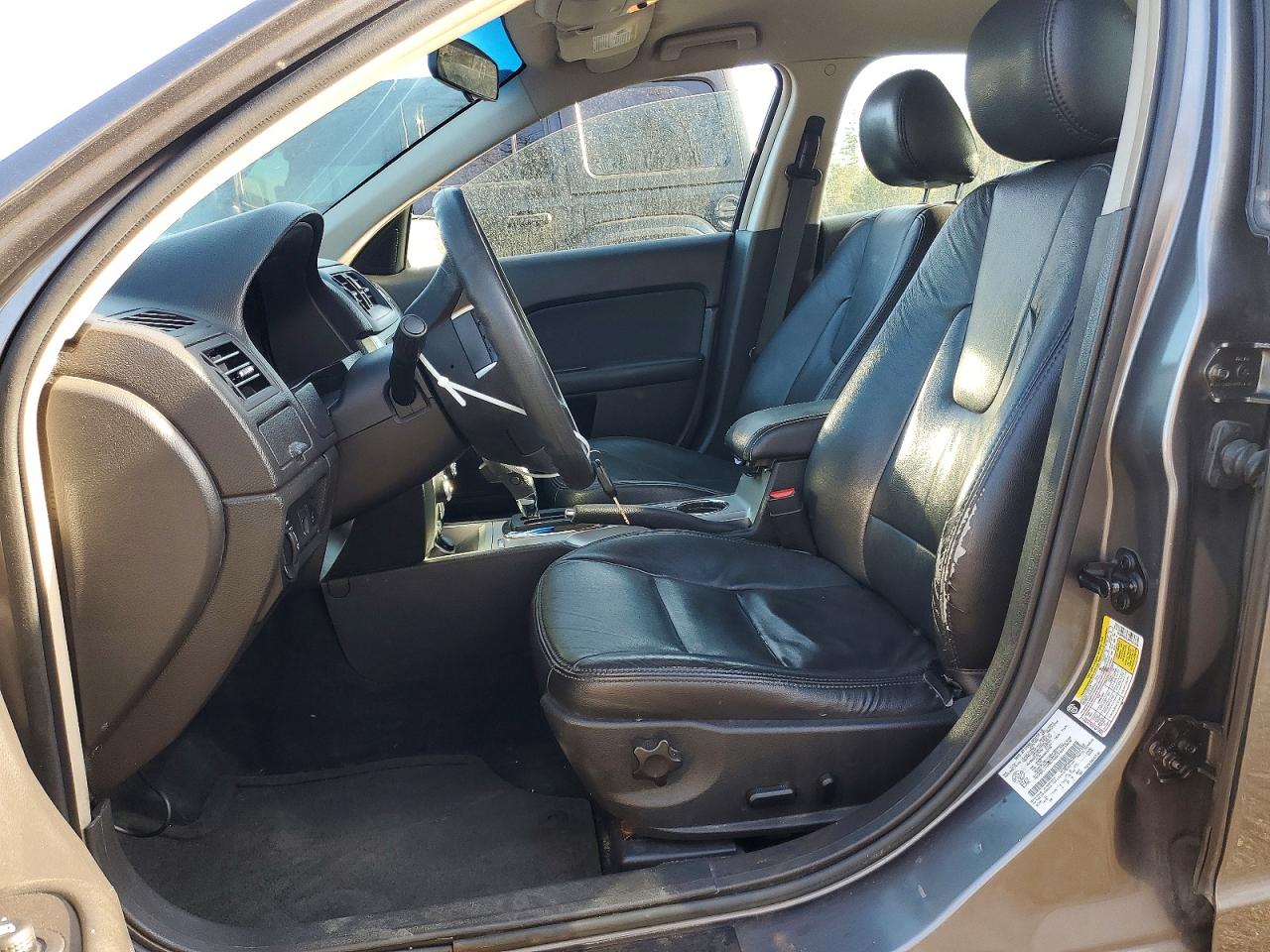2011 Ford Fusion Se Gray vin: 3FAHP0HA3BR157588